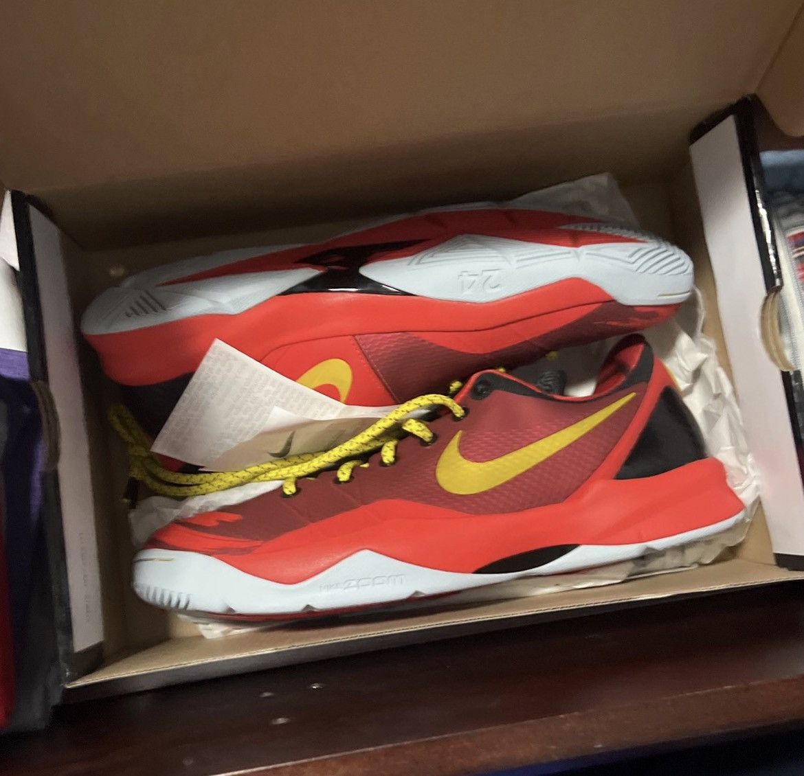 Nike Nike Zoom Kobe Venomenon 4 'Year of the Horse' 635578-600 Size US 12 / EU 45 - 6 Thumbnail