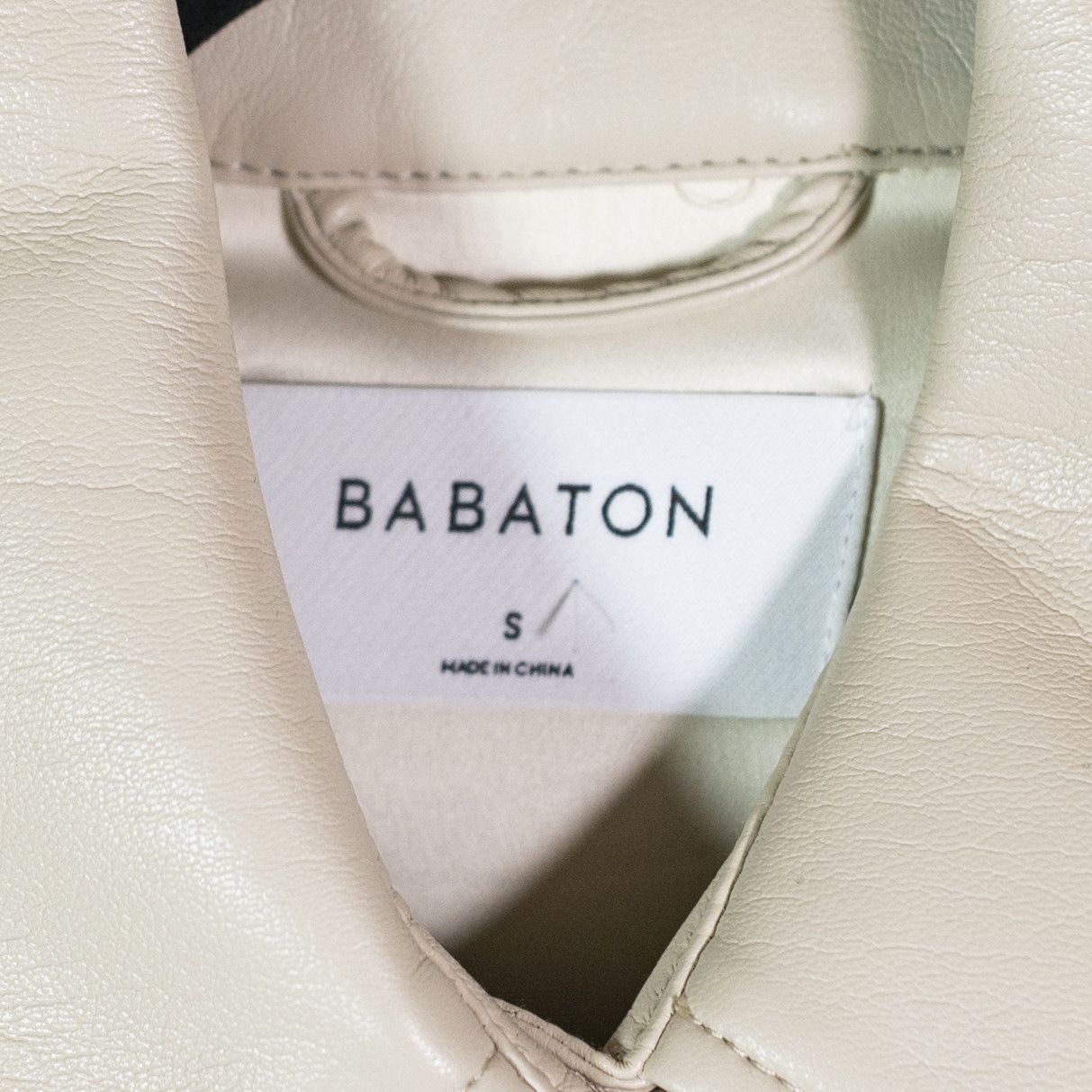 Aritzia Babaton Aritzia Ava Faux Vegan Leather Size XS / US 0-2 / IT 36-38 - 2 Thumbnail