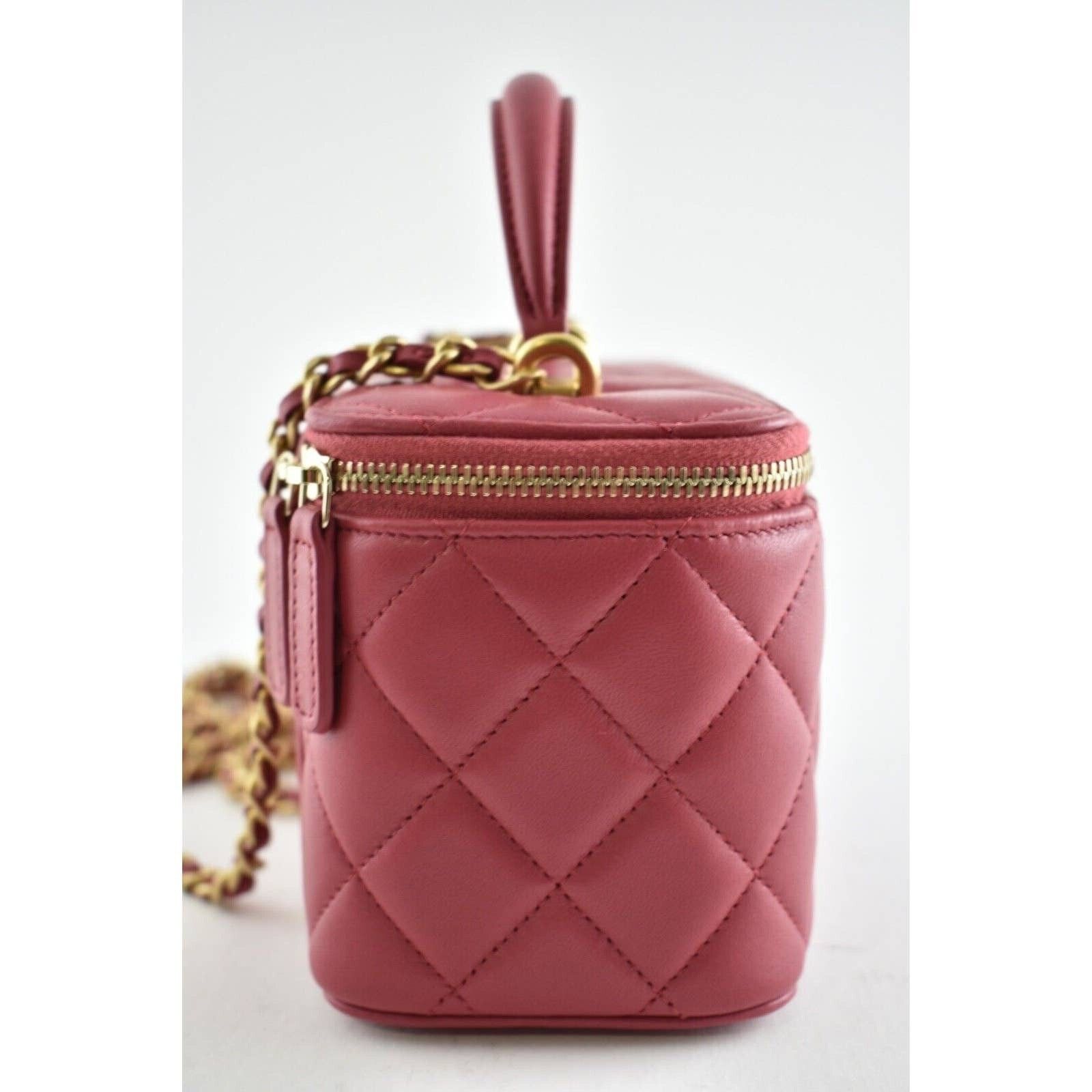 Chanel Chanel With Chain Top Handle Logo Shoulder Crossbody Bag Size ONE SIZE - 7 Thumbnail