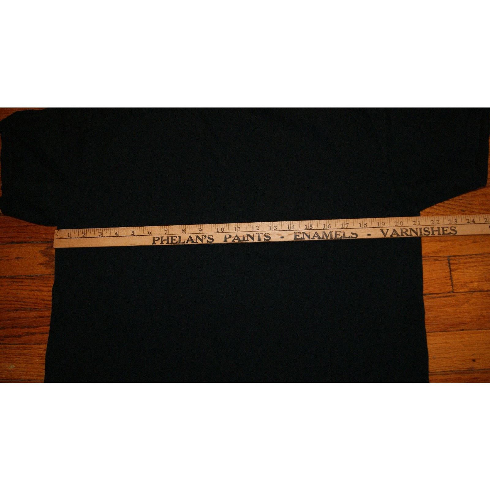 Gildan Gate Horror Sacrifyx Dark Book Fictional Metal Band L TShirt Size US L / EU 52-54 / 3 - 5 Thumbnail