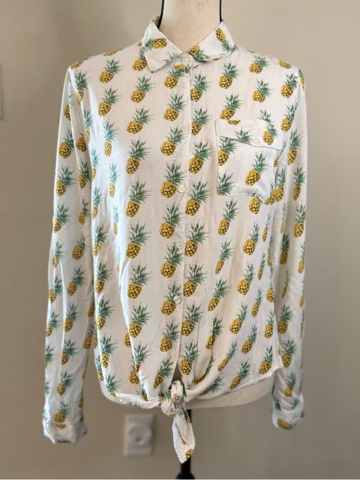 Other Love Notes pineapple novelty print button up shirt SZ M Size M / US 6-8 / IT 42-44 - 1 Thumbnail