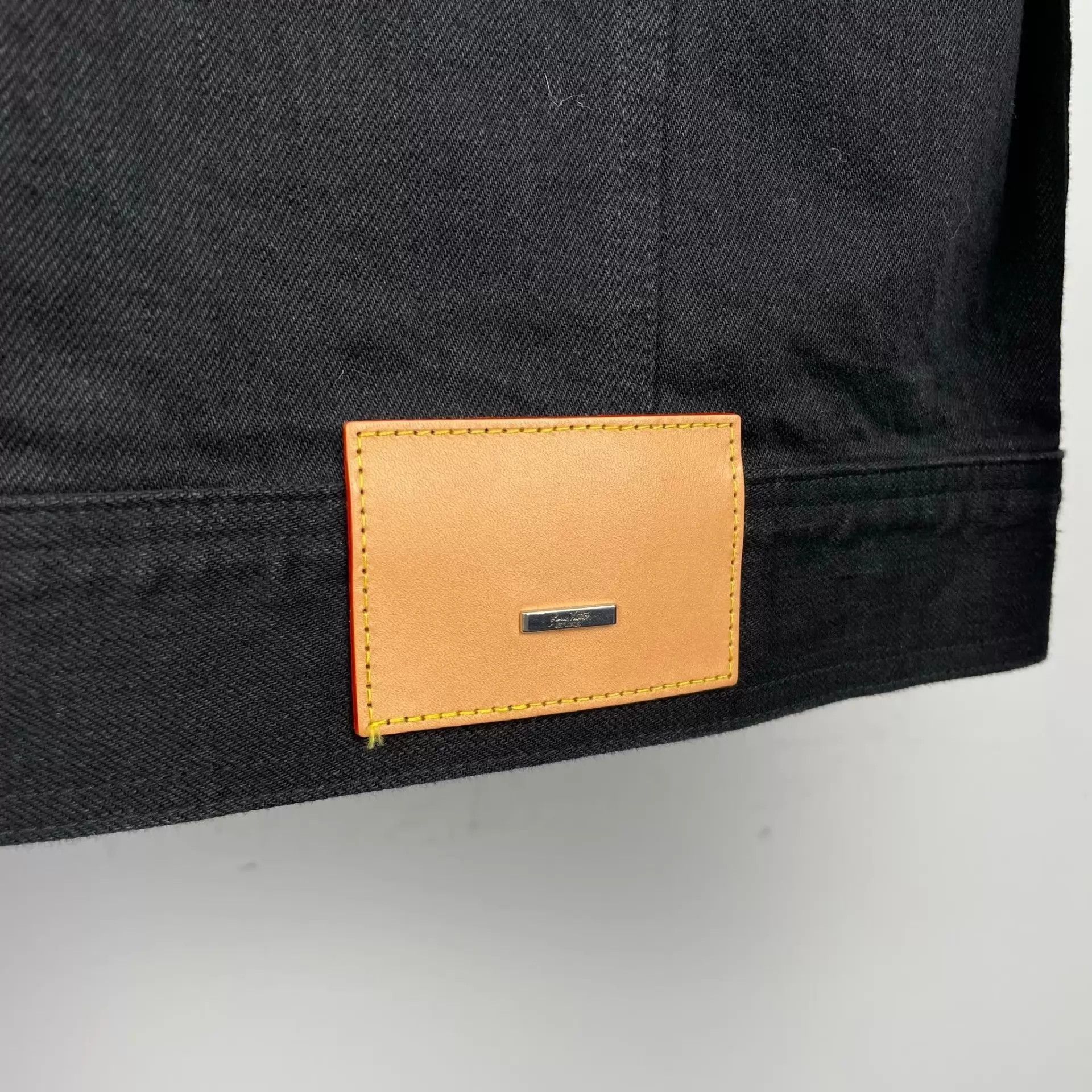 Louis Vuitton Louis Vuitton Denim Jacket Black Size 46 Size US S / EU 44-46 / 1 - 4 Thumbnail