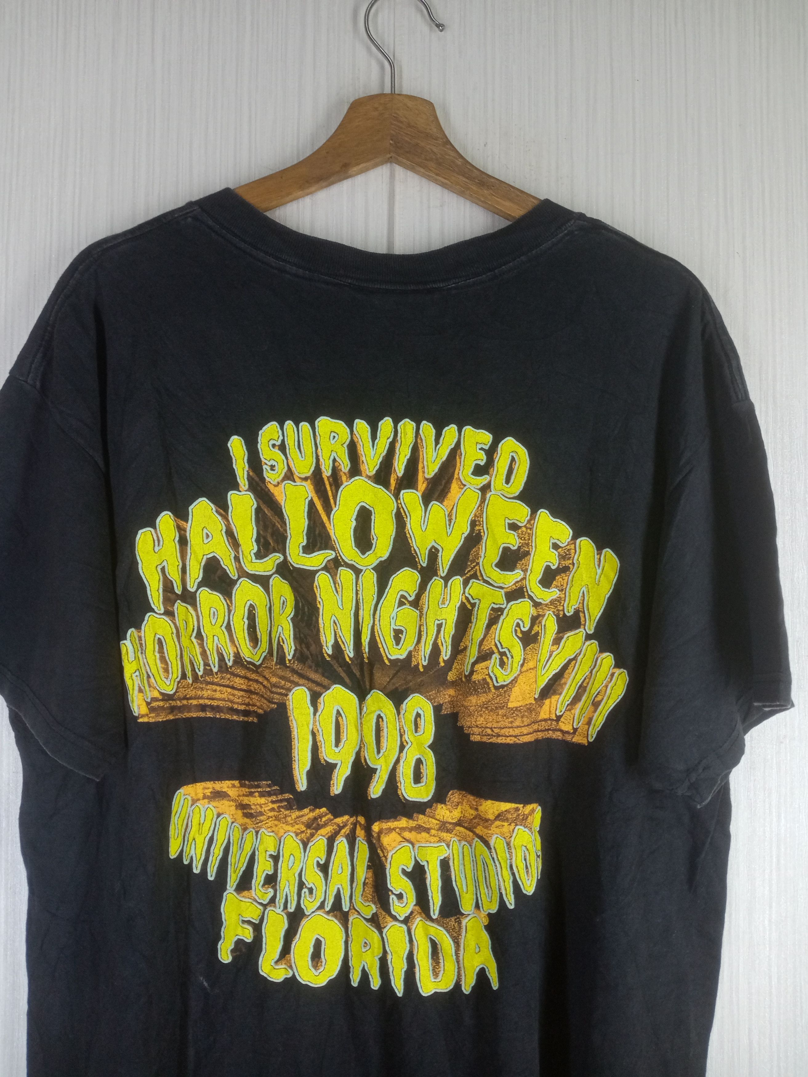 Expert Horror Vintage 1998 Halloween Horror Nights Universal Studio Tee Size US L / EU 52-54 / 3 - 6 Thumbnail