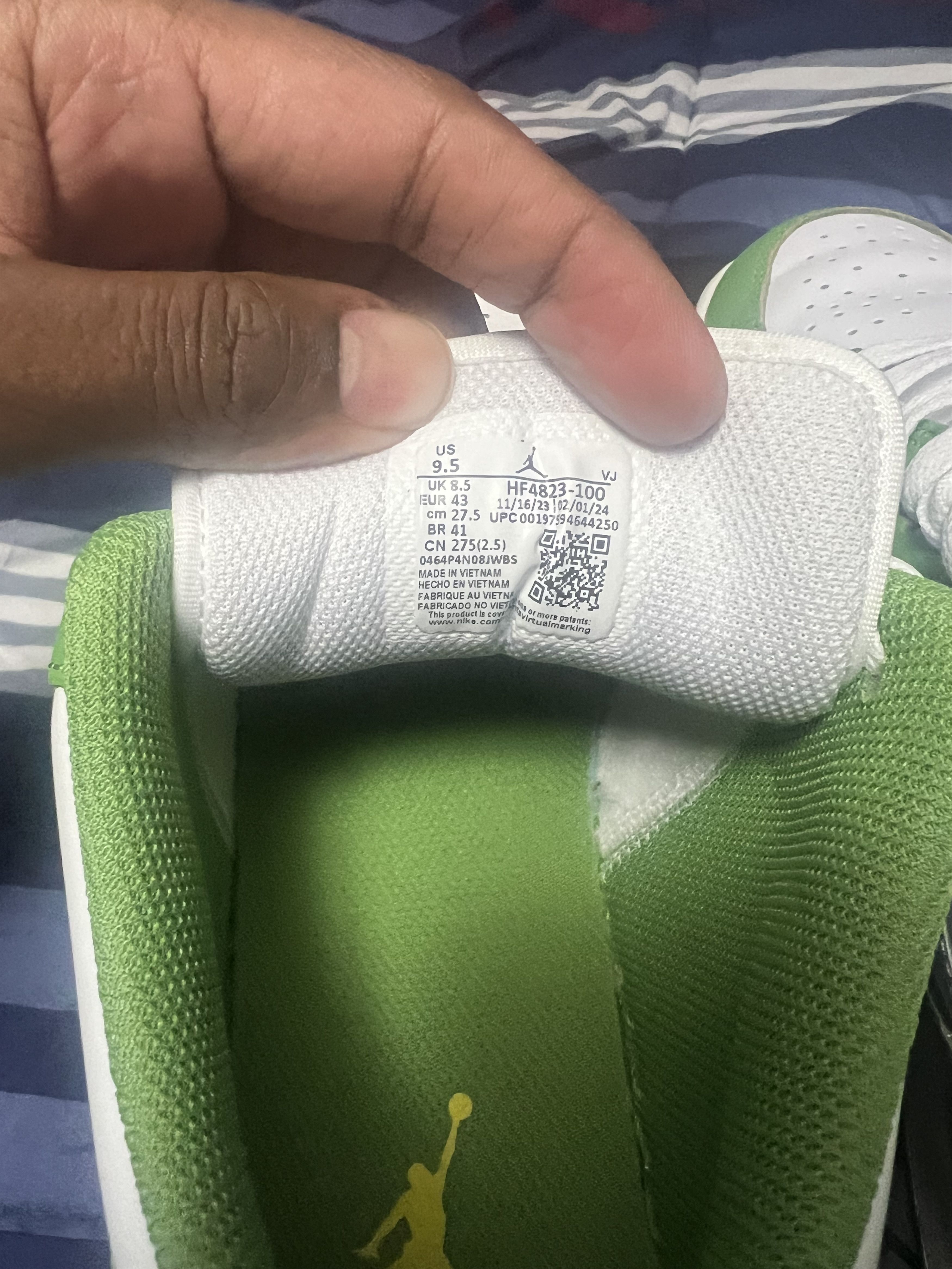 Jordan Brand Jordan 1 Low Chlorophyll Size US 9.5 / EU 42-43 - 4 Thumbnail