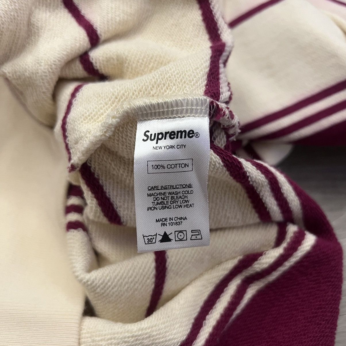 Supreme Supreme Striped Hooded Crewneck FW16 Size US M / EU 48-50 / 2 - 12 Thumbnail