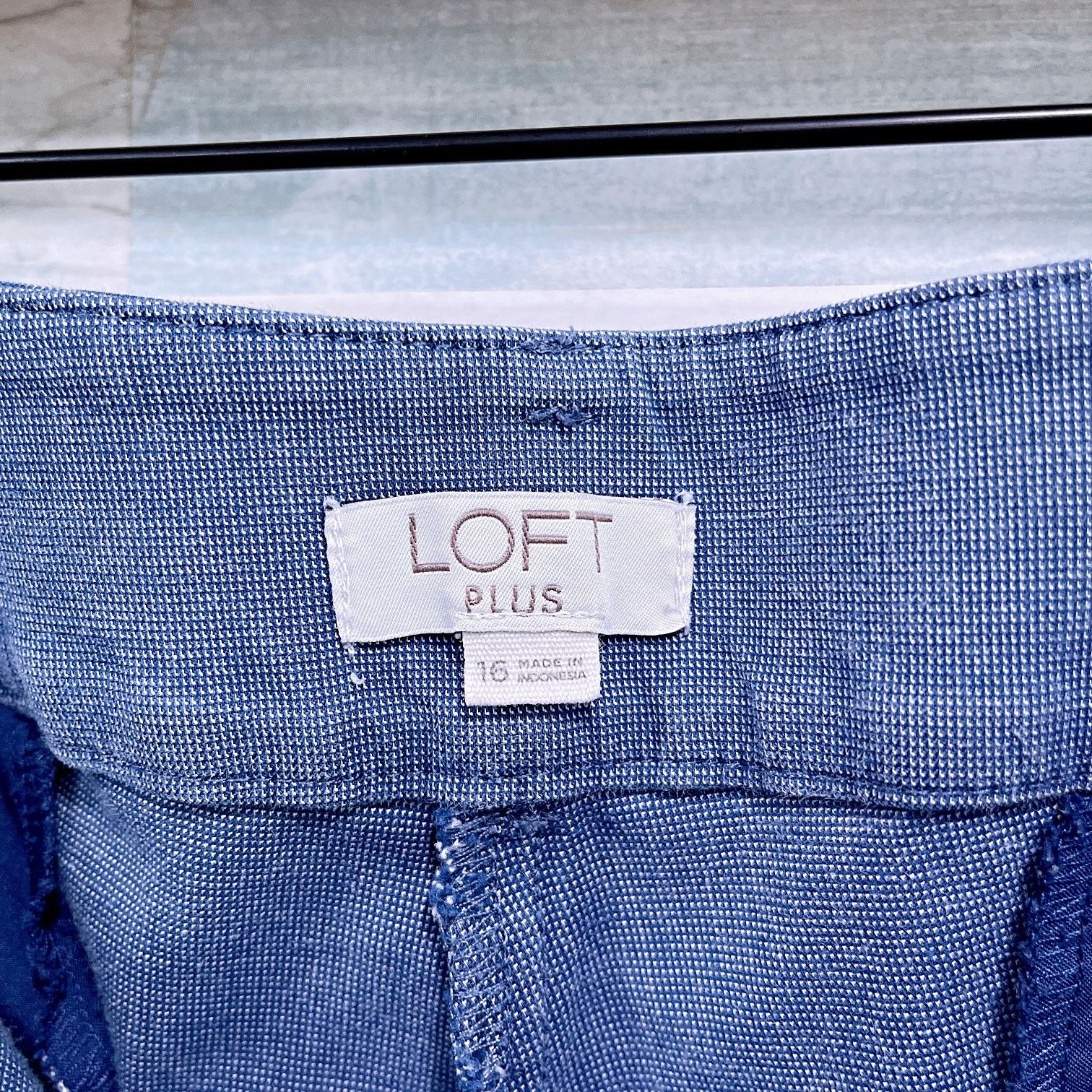 Loft LOFT PLUS Chambray Riviera Crop Pants Blue Womens 16 Size 38" / US 16 / IT 52 - 6 Thumbnail