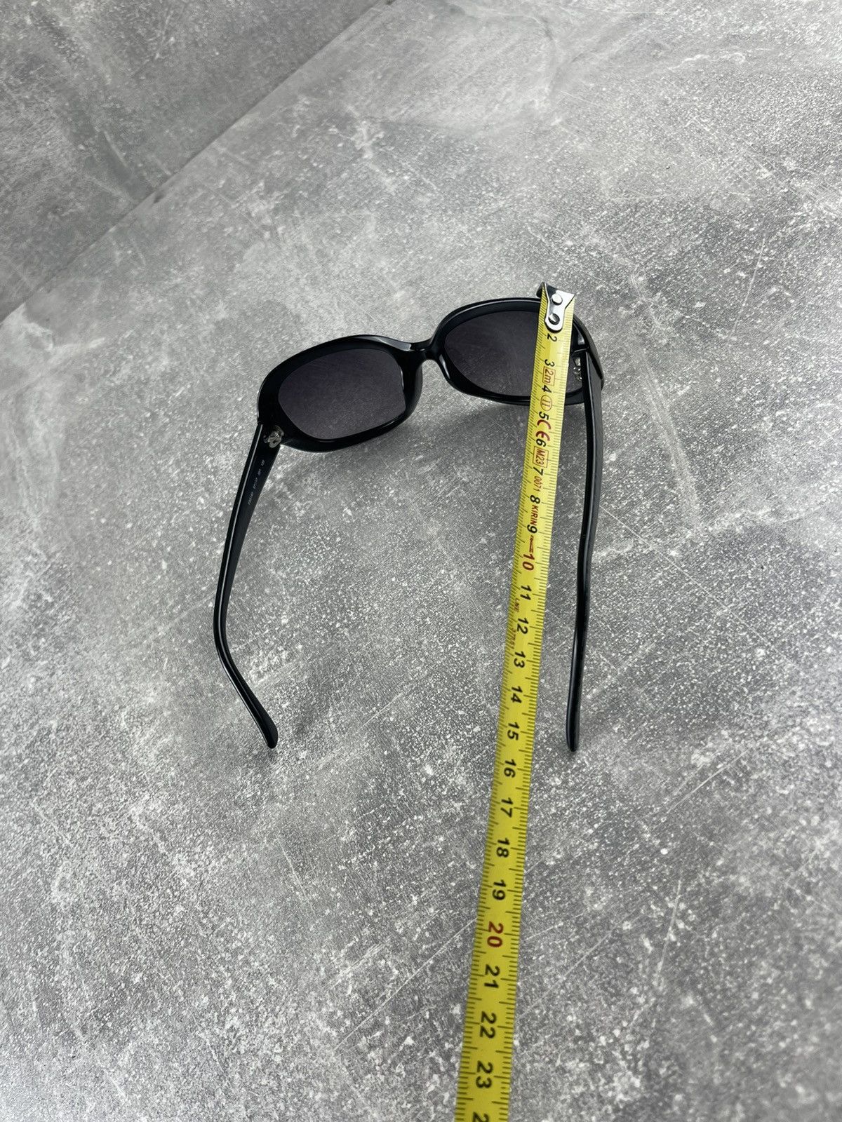Fendi Fendi Black Oval FF Monogram Sunglasses Italy Made Vintage Size ONE SIZE - 7 Thumbnail