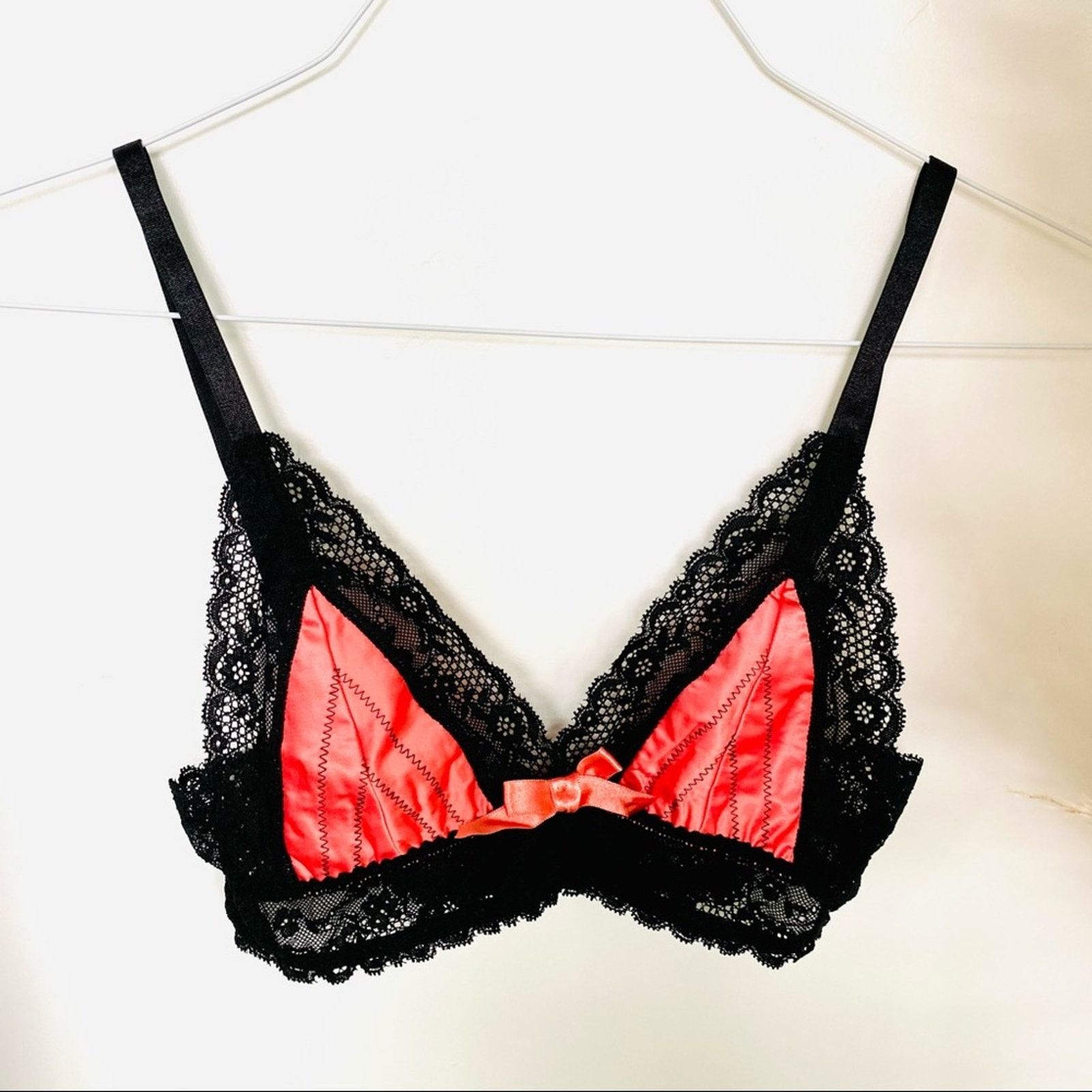 Dolls Kill NEW LOVE HAUS Black Lace Neon Pink Satin Triangle Bra Top Size ONE SIZE - 1 Thumbnail