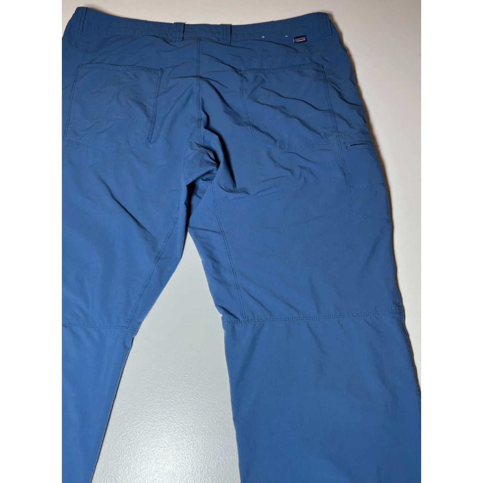 Patagonia Patagonia Men's Quandary Pants 40x30 Regular Blue Solid Hiking Style 55175 Outdoors Lightweight Pockets Men’s Jeans/Activewear Summer Spring Fall Size US 40 / EU 56 - 7 Thumbnail