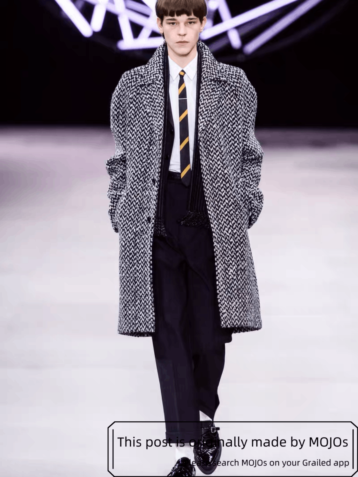 Celine Sz 52 Celine 19AW Runway Snowing Wool Coat mojos16061212 Size US L / EU 52-54 / 3 - 8 Thumbnail