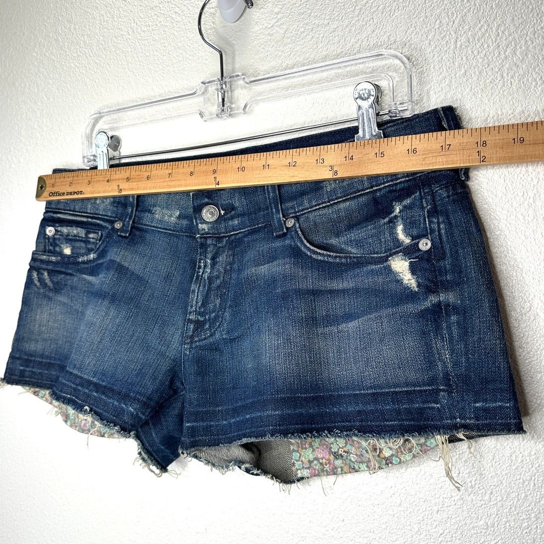 7 For All Mankind 7 For All Mankind Distressed Low Rise Raw Hem Jean Shorts 29 Size 29" - 13 Thumbnail