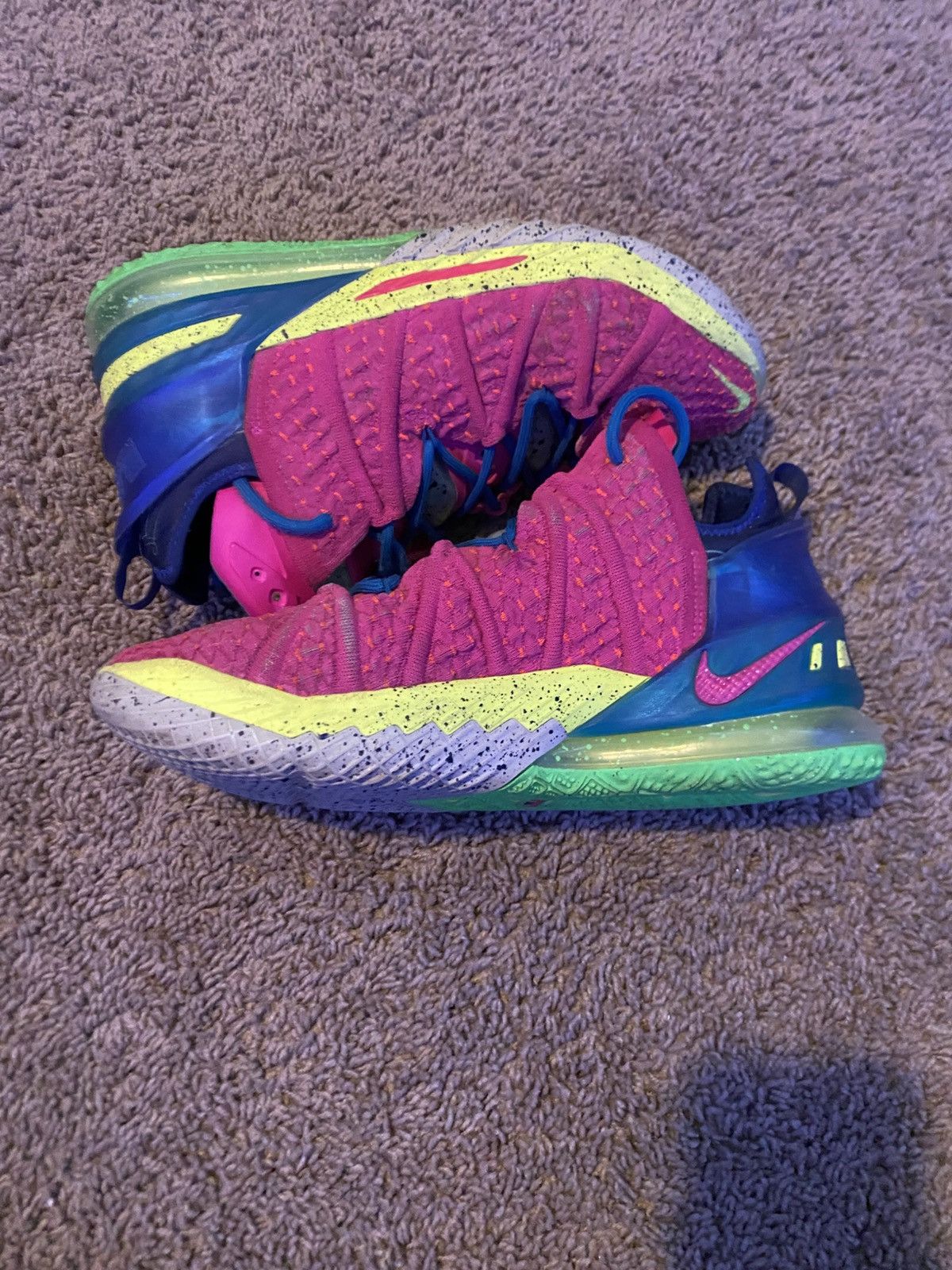 Nike Nike Lebron 18 "Los Angeles By Night" Size US 9.5 / EU 42-43 - 8 Thumbnail
