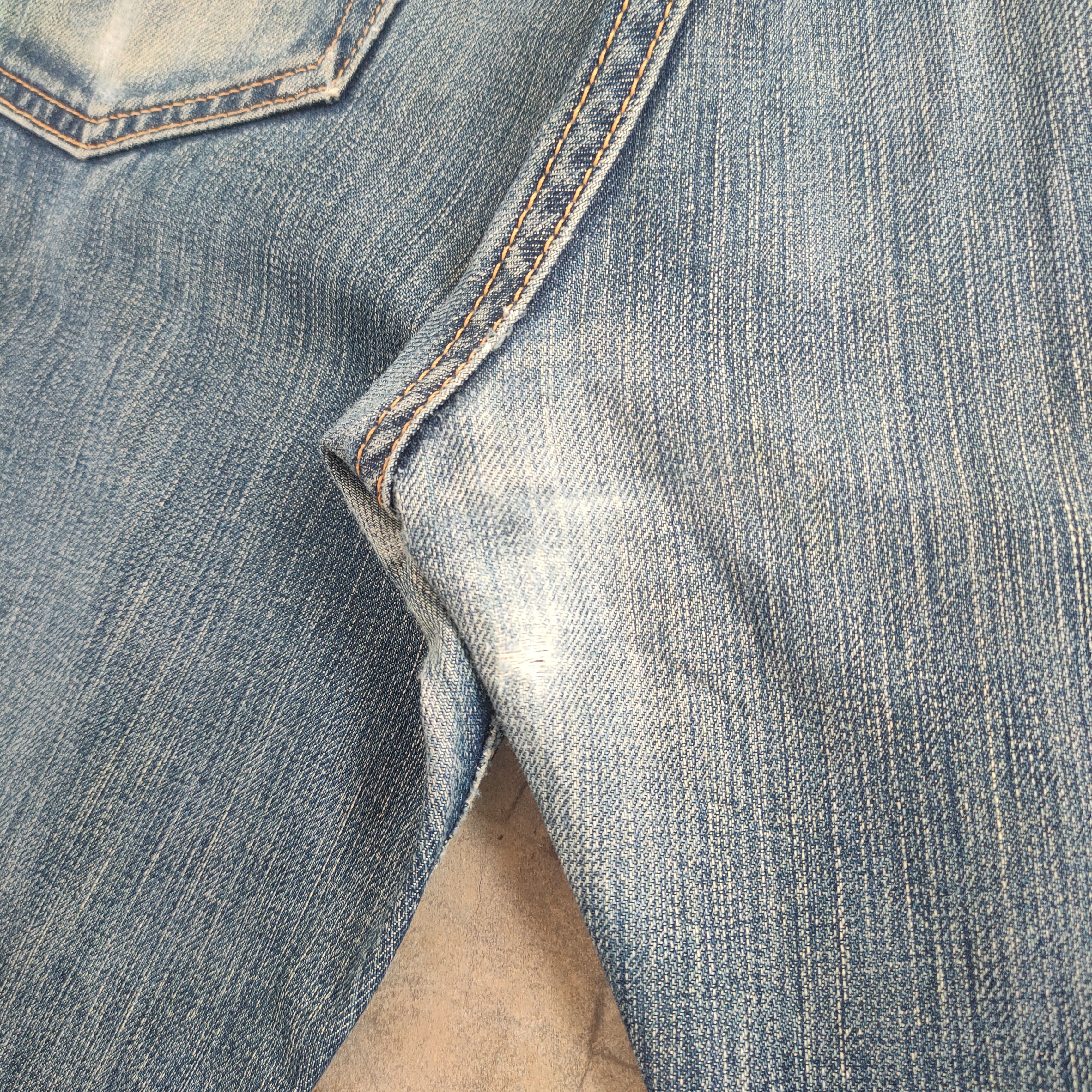 Levi's Vintage Clothing VINTAGE LEVI'S 501 FADED RIPPED DISTRESSED JEAN DENIM PANTS Size US 30 / EU 46 - 11 Thumbnail