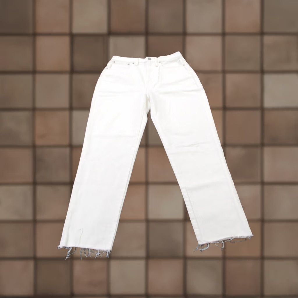 Madewell Madewell Jeans Womens 28 White Denim Mom Straight High Waist Frayed NEW Size 28" / US 6 / IT 42 - 1 Thumbnail