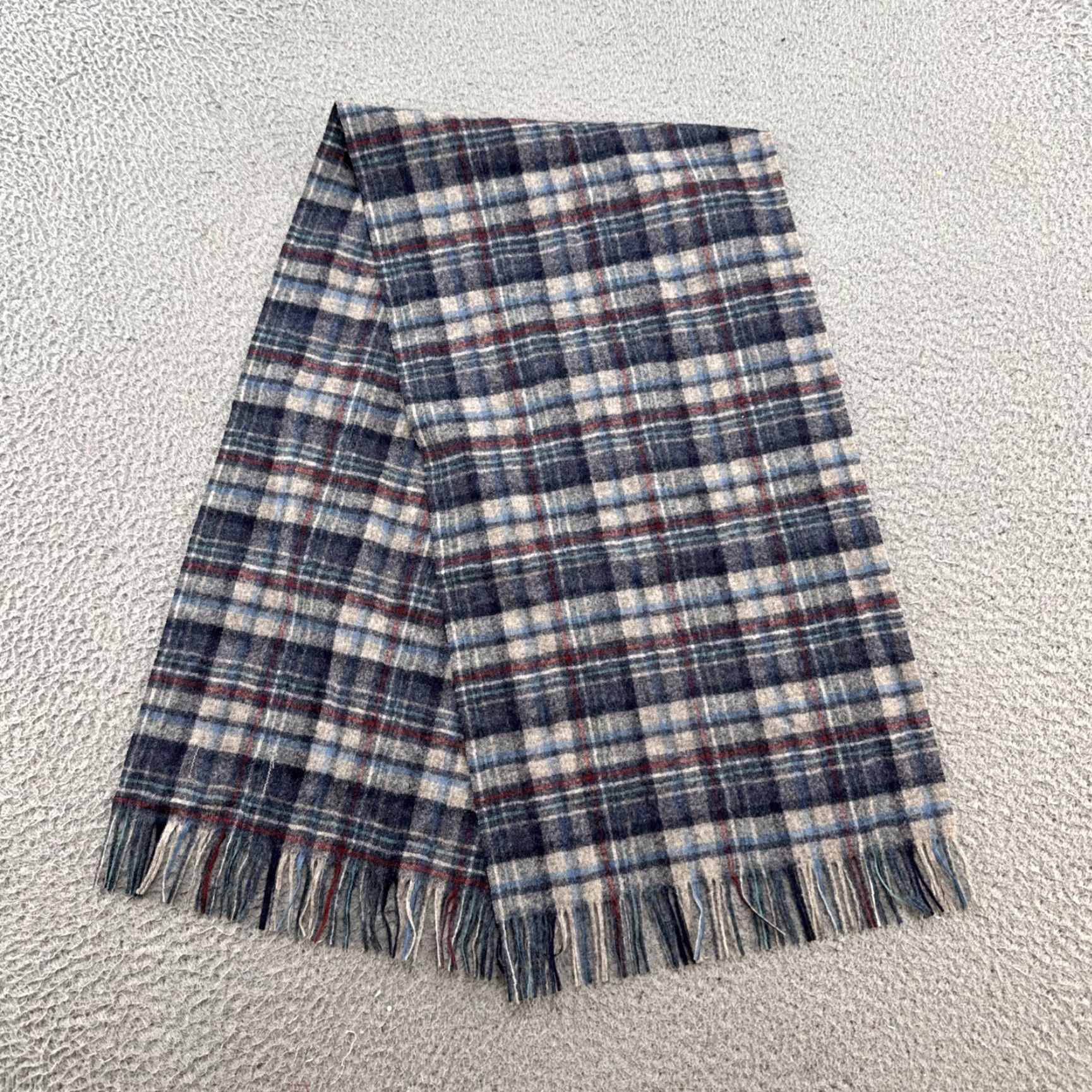 Pendleton VINTAGE Pendleton Scarf Plaid 100% Virgin Wool Blue Fringe Men Adult Wool Classic USA Made Tassels Size ONE SIZE - 6 Thumbnail