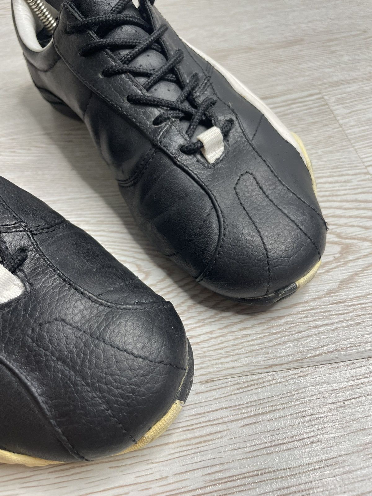 Vintage Vintage Y2K Puma Asana Japanese Black Leather Sneakers Size US 9 / IT 39 - 4 Thumbnail