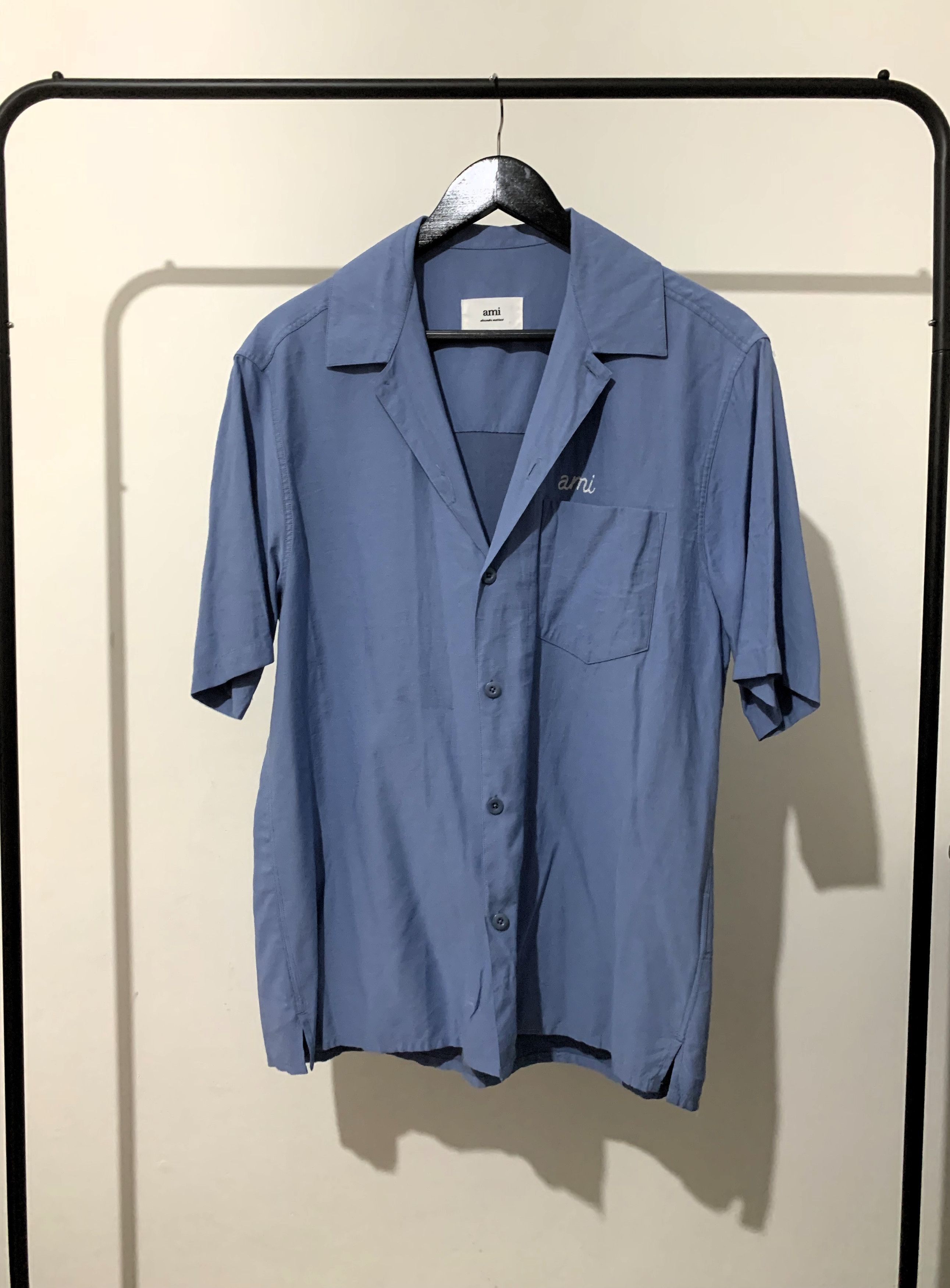 AMI Logo S/S shirt Size US L / EU 52-54 / 3 - 1 Thumbnail