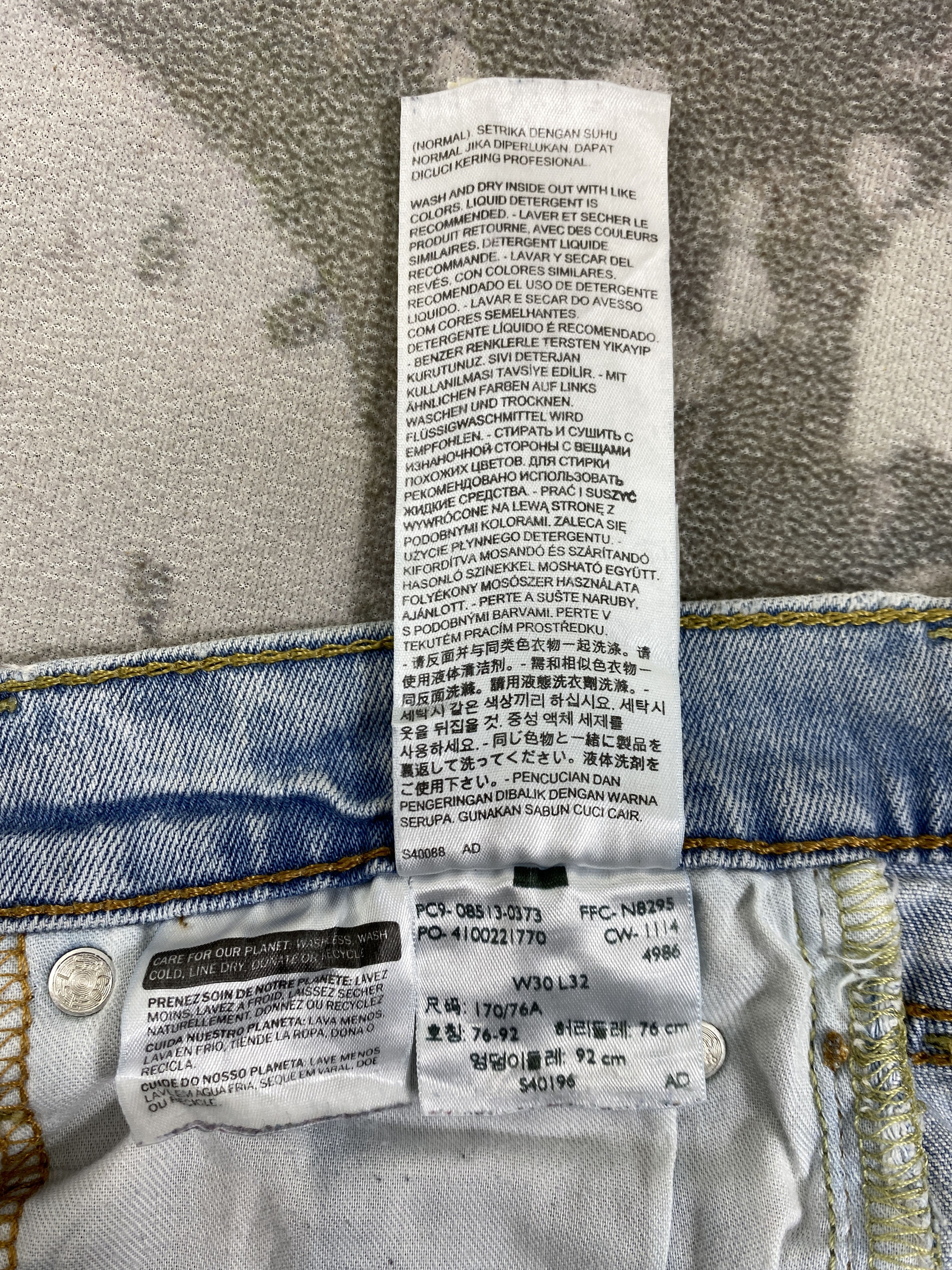 Japanese Brand Light Wash Vintage Levi's 513 Denim 29x31 -JN370 Size US 29 - 10 Thumbnail