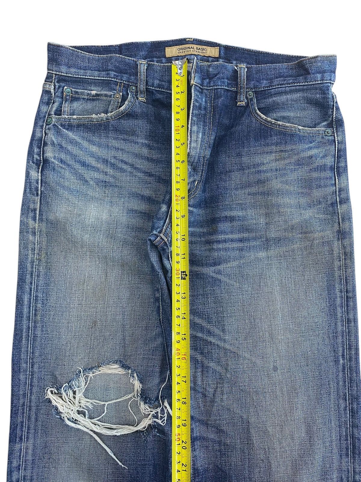 Uniqlo Uniqlo Whiskers Faded Wash Style Loose Jeans Size US 32 / EU 48 - 6 Thumbnail
