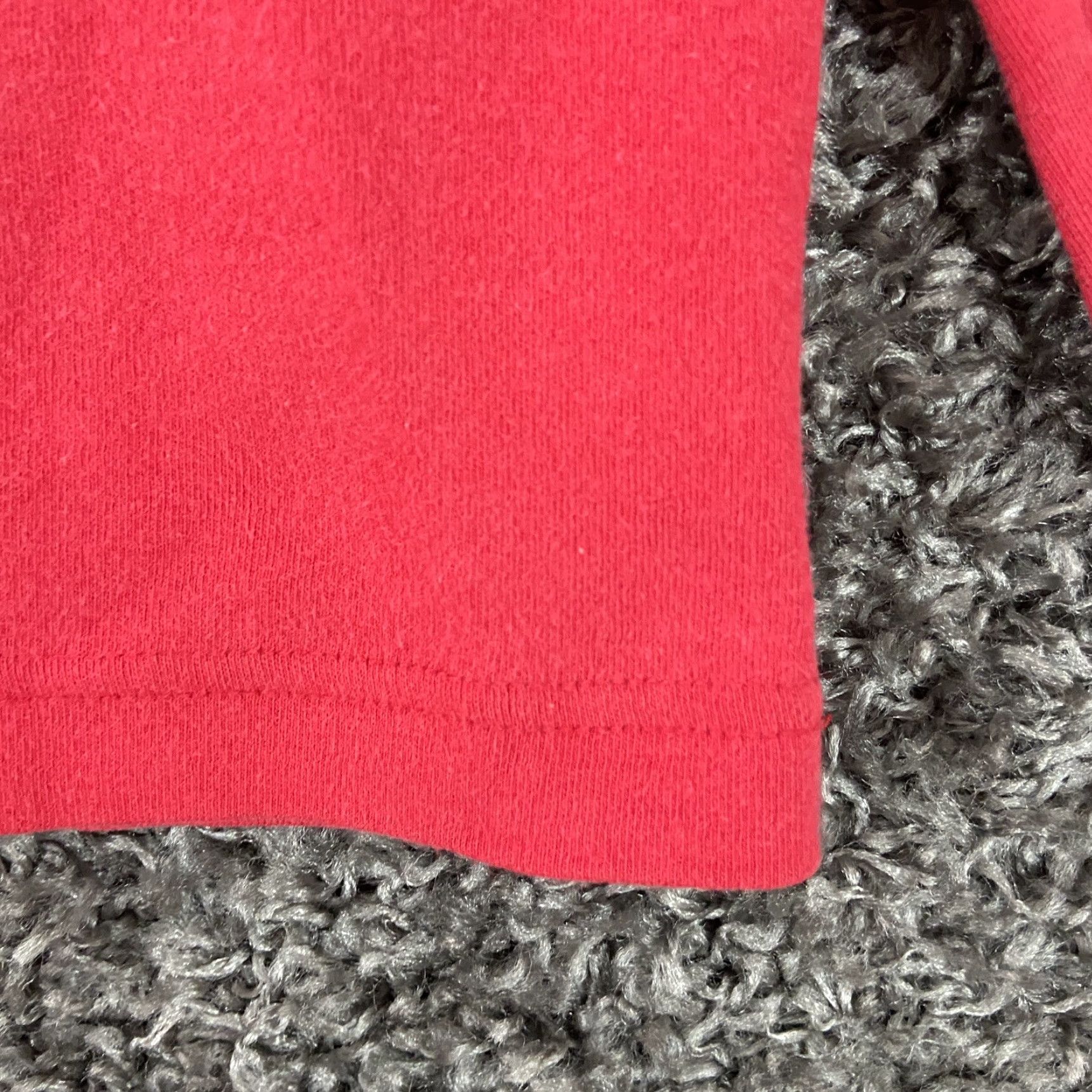 Vintage VINTAGE Warner Bros Tweety Blouse Shirt Women Red Turtle Neck Long Sleeve M Size M / US 6-8 / IT 42-44 - 2 Thumbnail