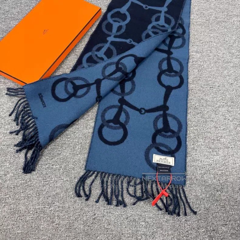 Hermes Hermes Navy Blue Horse-bit Pattern Cashmere Scarf Size ONE SIZE - 3 Thumbnail
