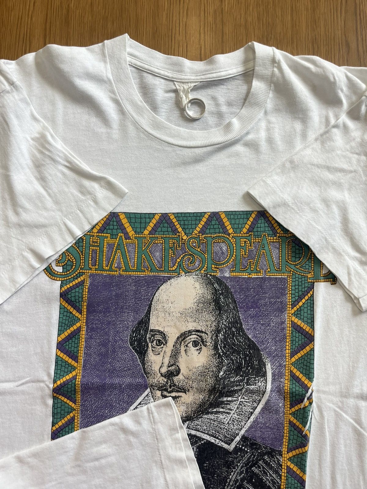 Arts & Science Vintage SHAKESPEARE Artwork Design 90’s Tshirt Size US L / EU 52-54 / 3 - 7 Thumbnail