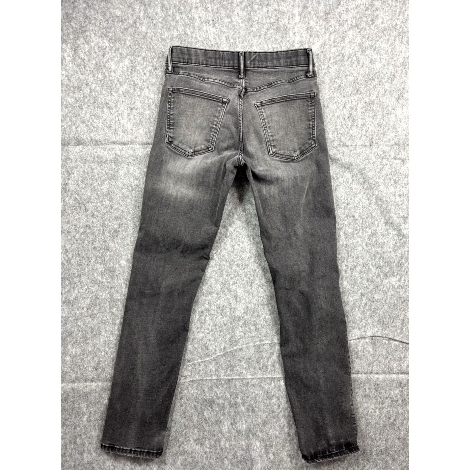 Old Navy Old Navy Men's Faded Black Slim 360° Tech Stretch Distressed Denim Jeans 30x32 Size US 30 / EU 46 - 5 Thumbnail
