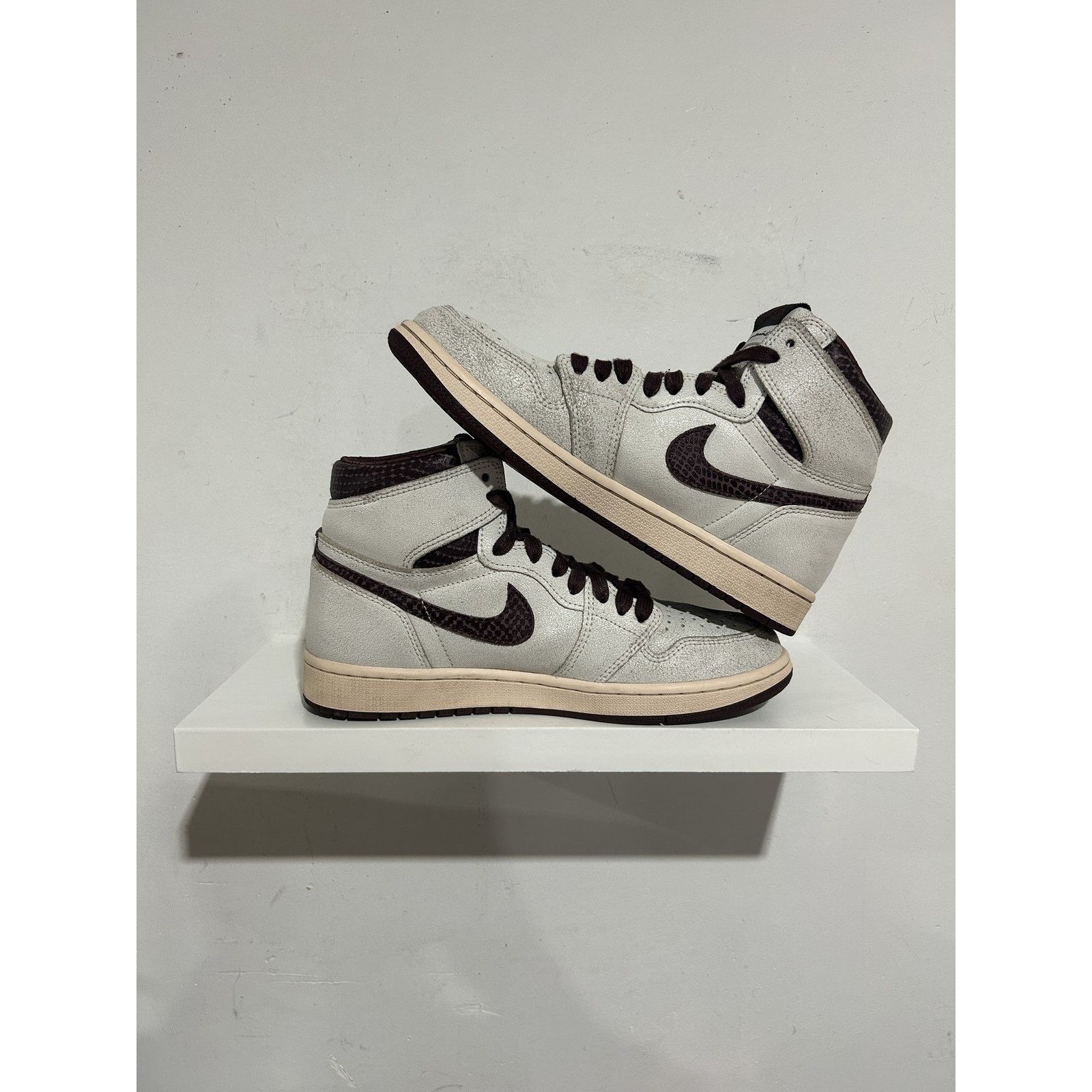 Jordan Brand JORDAN 1 AMM SIZE 8.5 PREOWNED Size US 8.5 / EU 41-42 - 2 Thumbnail