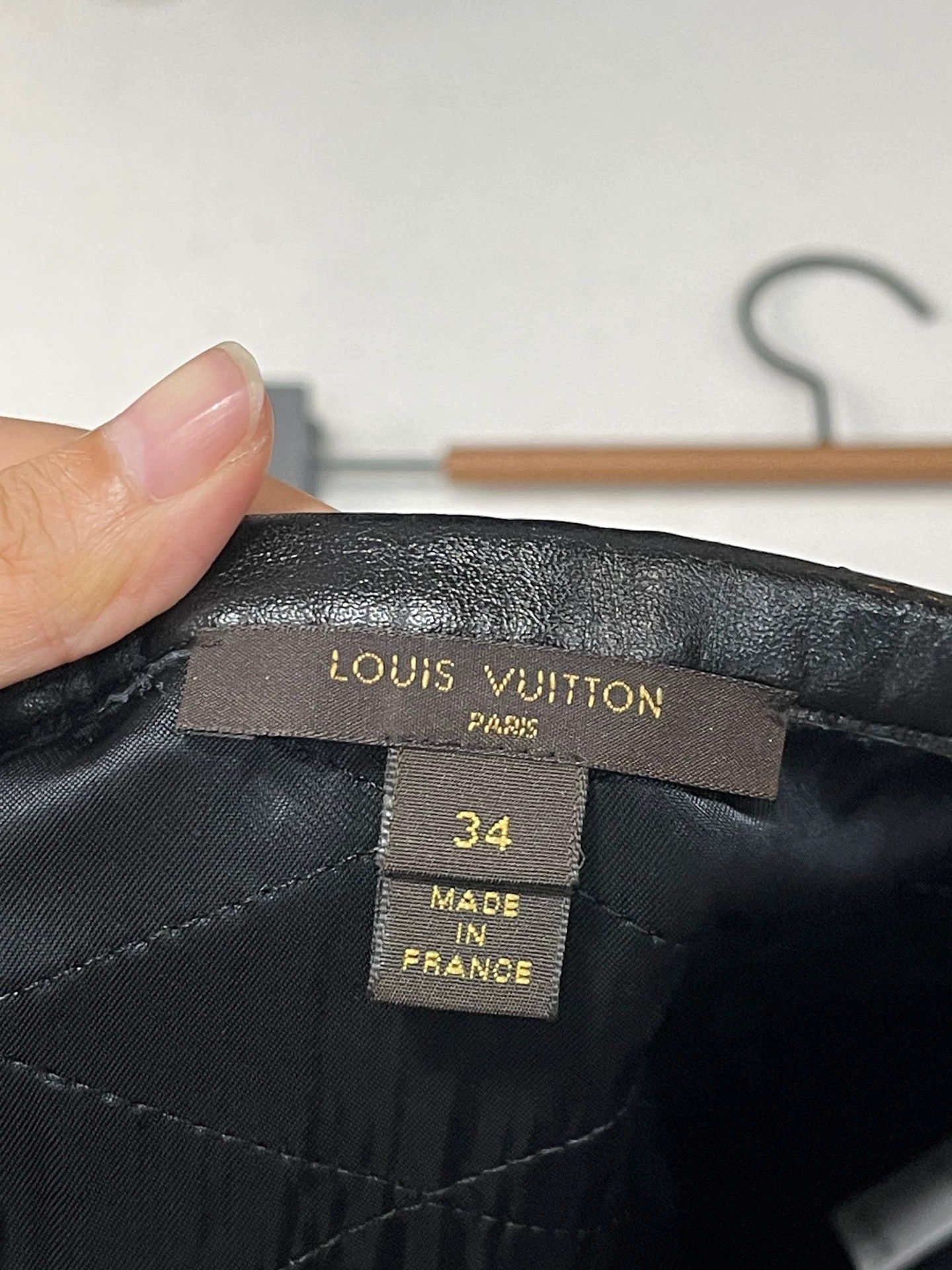 Louis Vuitton LOUIS VUITTON short skirt women's 34 new Size 25" / US 0 / IT 36 - 7 Thumbnail