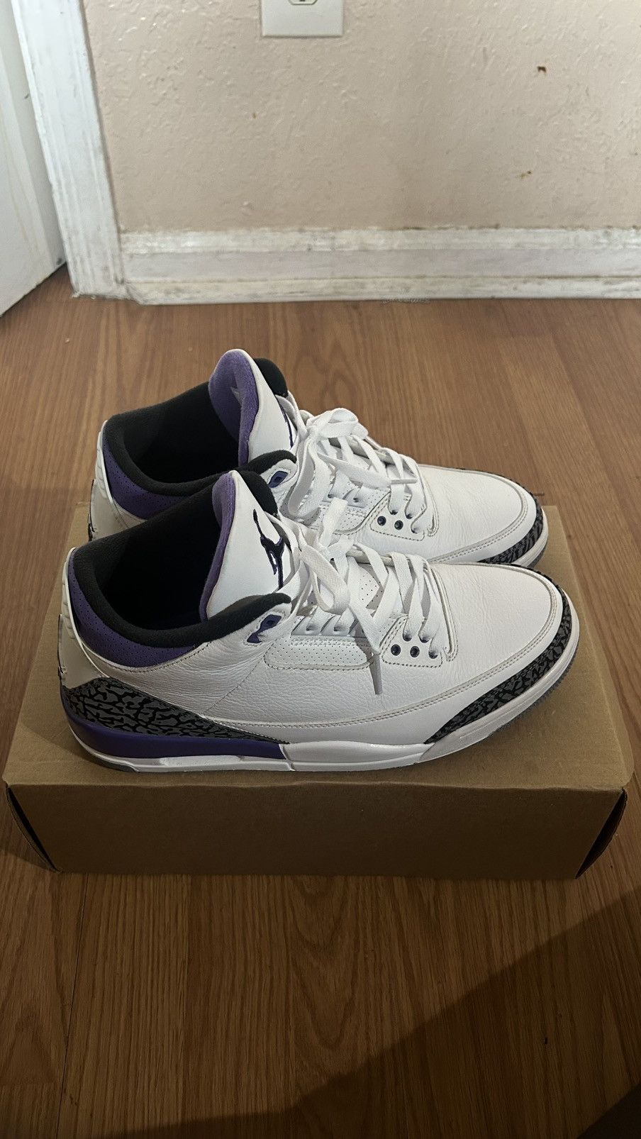 Jordan Brand Jordan 3 Retro dark iris Size US 10.5 / EU 43-44 - 2 Thumbnail