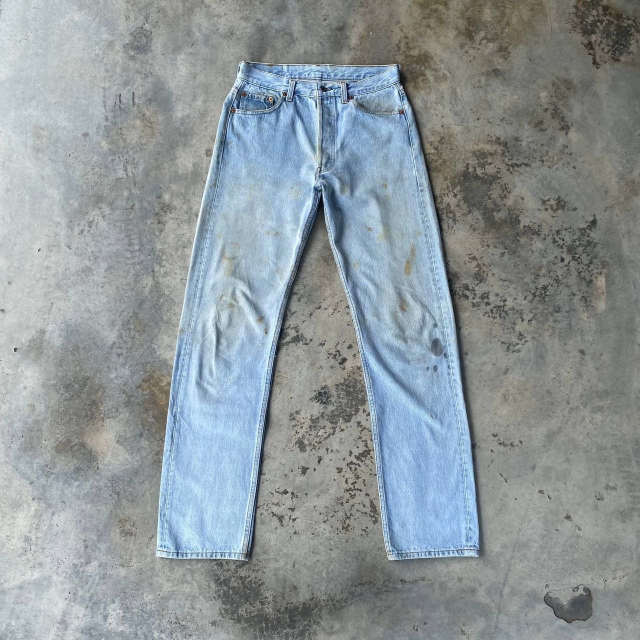 Levi's × Vintage VINTAGE 1989 LEVIS 501XXSTONEWASH DIRTY 555 BUTTON W29X32.5 Size US 29 - 1 Thumbnail