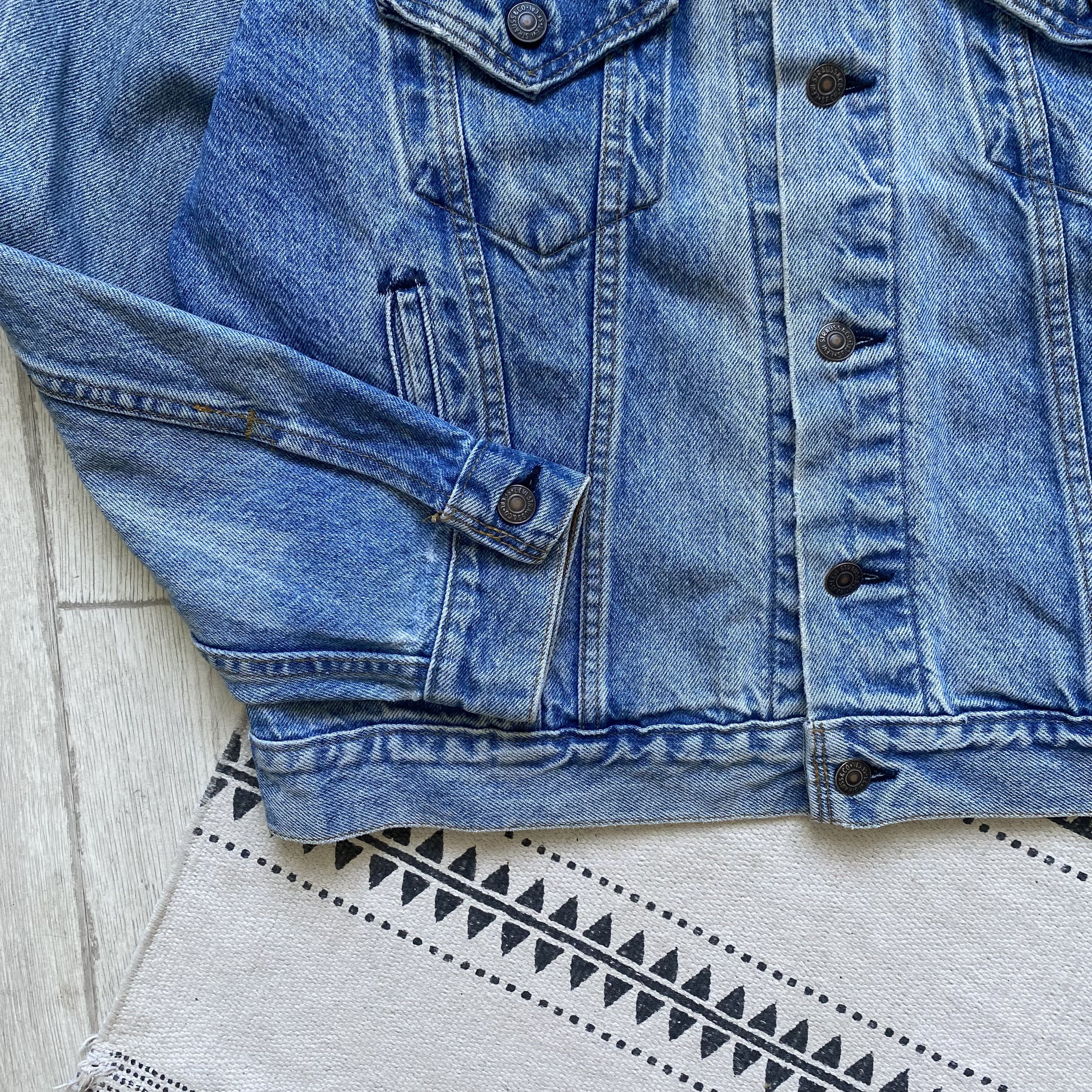 Levi's Vintage Clothing Vintage 80-90s Faded Levis denim jacket Made in USA Size US M / EU 48-50 / 2 - 6 Thumbnail