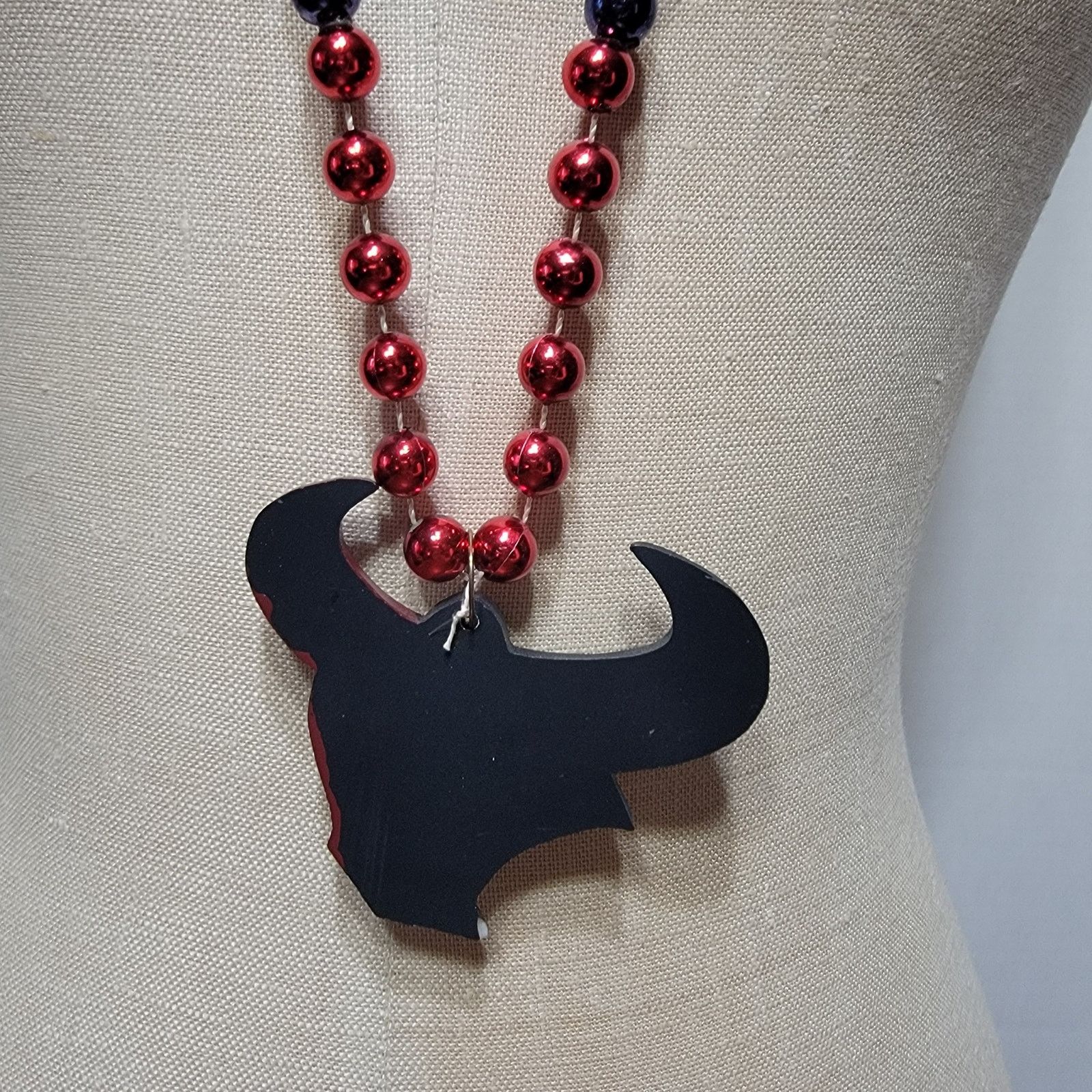 Other Houston Texans Toro Red & Blue Bead Necklace Size ONE SIZE - 3 Thumbnail
