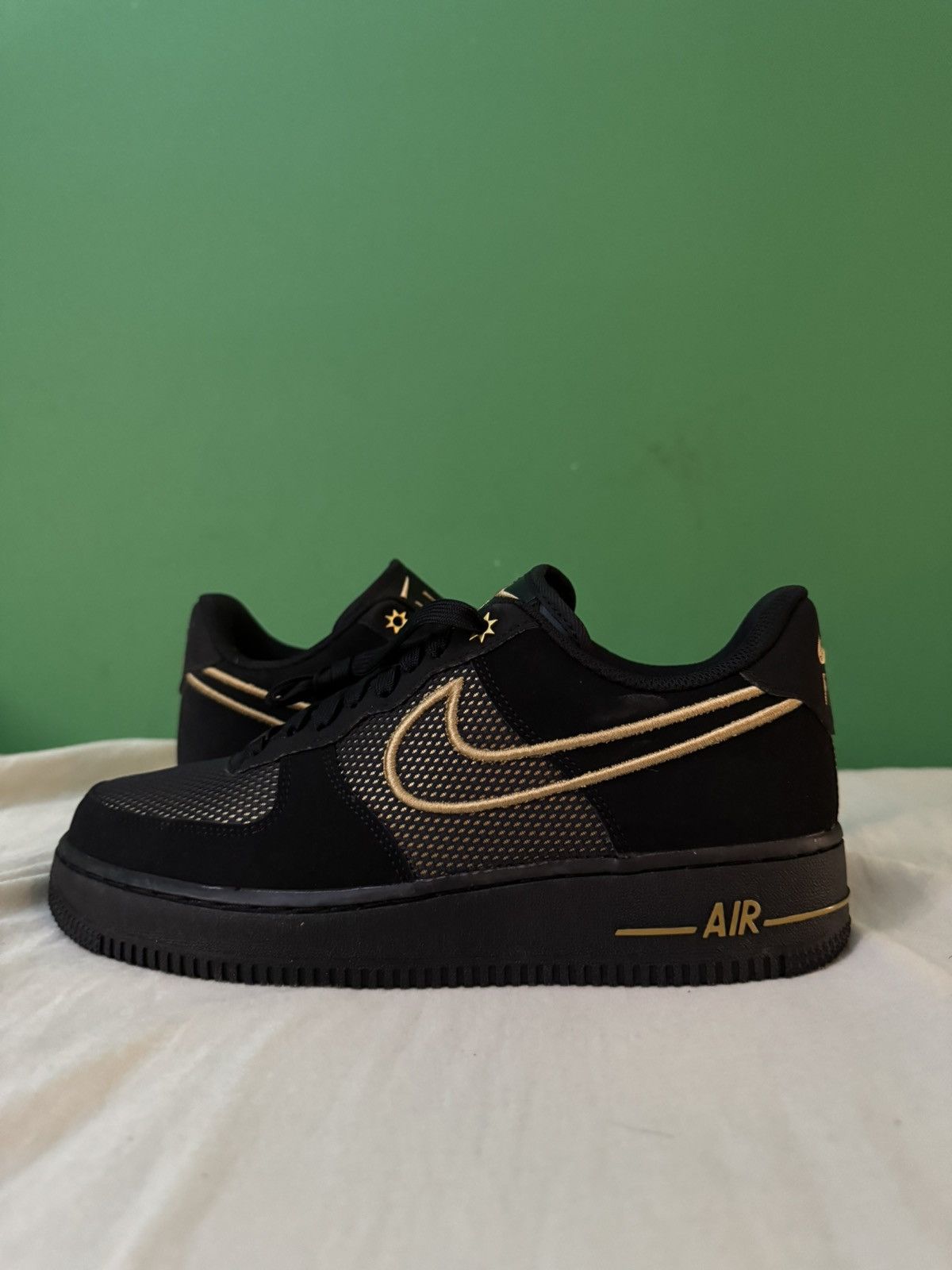 Nike Nike Air Force 1 low legendary 2021 Size US 9.5 / IT 39.5 - 1 Thumbnail