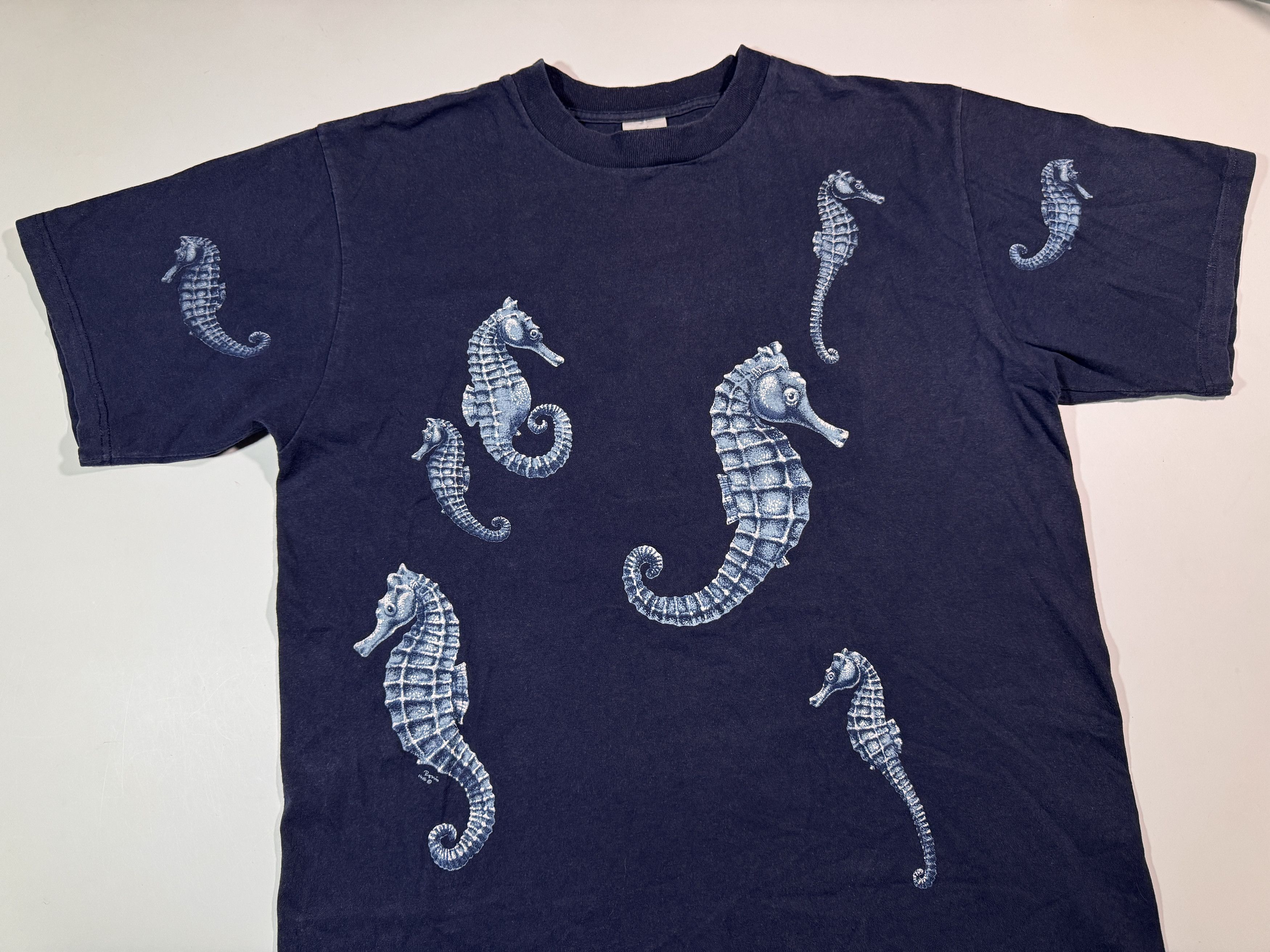 Vintage Vintage 90s Seahorse T-shirt by Harlequin All-over Print Size US XL / EU 56 / 4 - 2 Thumbnail