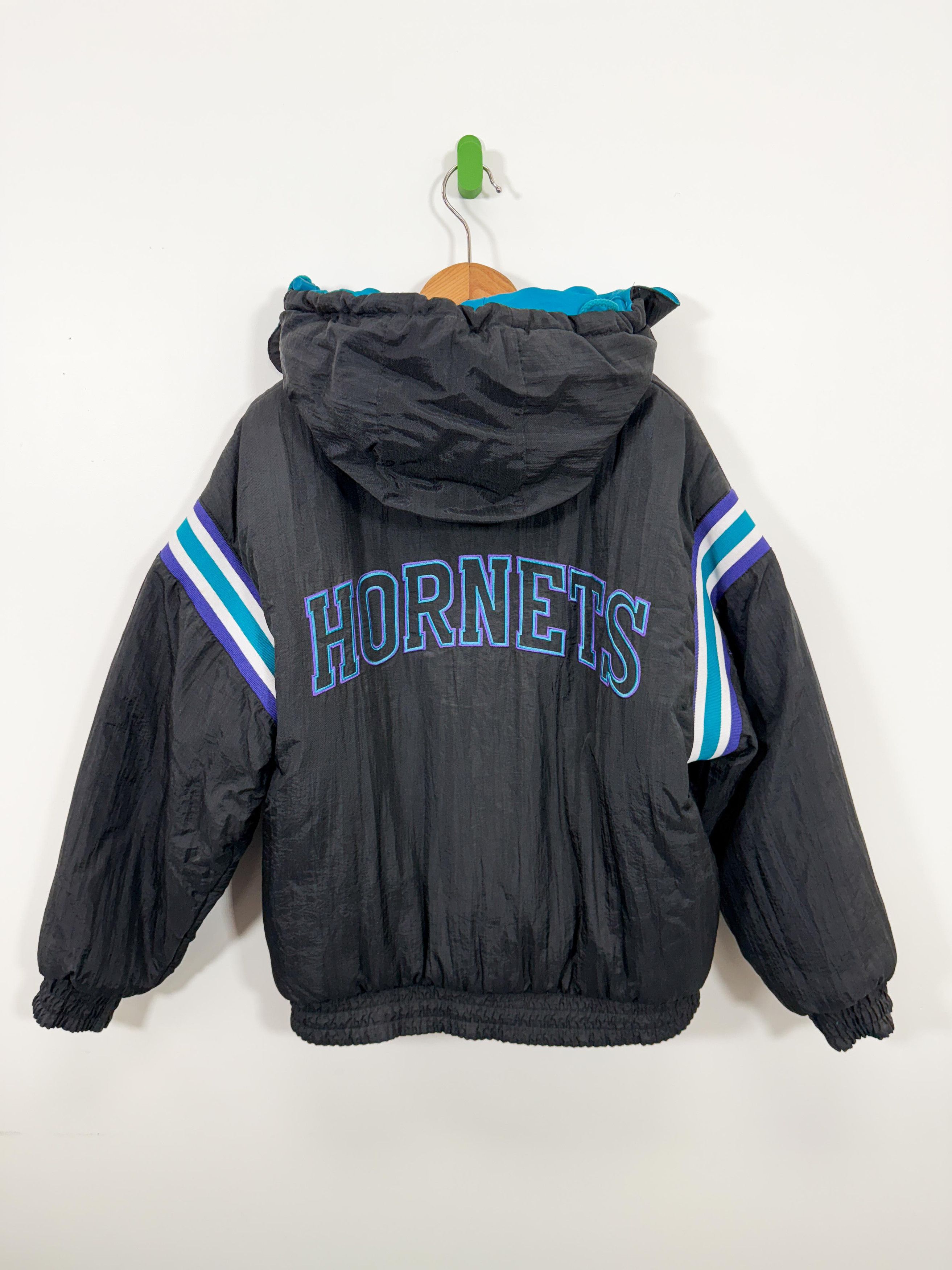 NBA × Pro Player × Vintage 90s Charlotte Hornets Reversible Jacket Size Medium NBA Melo Size US M / EU 48-50 / 2 - 5 Thumbnail