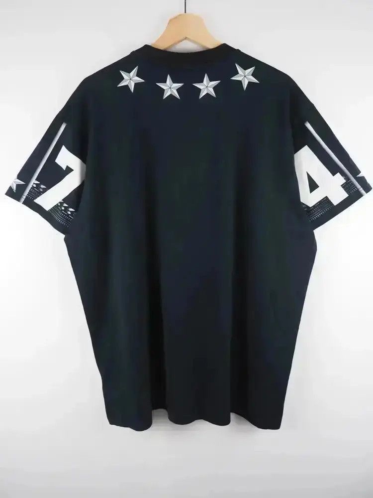 Givenchy Givenchy Riccardo Tisci 12FW shark jaw Tee-2507 Size US L / EU 52-54 / 3 - 2 Thumbnail