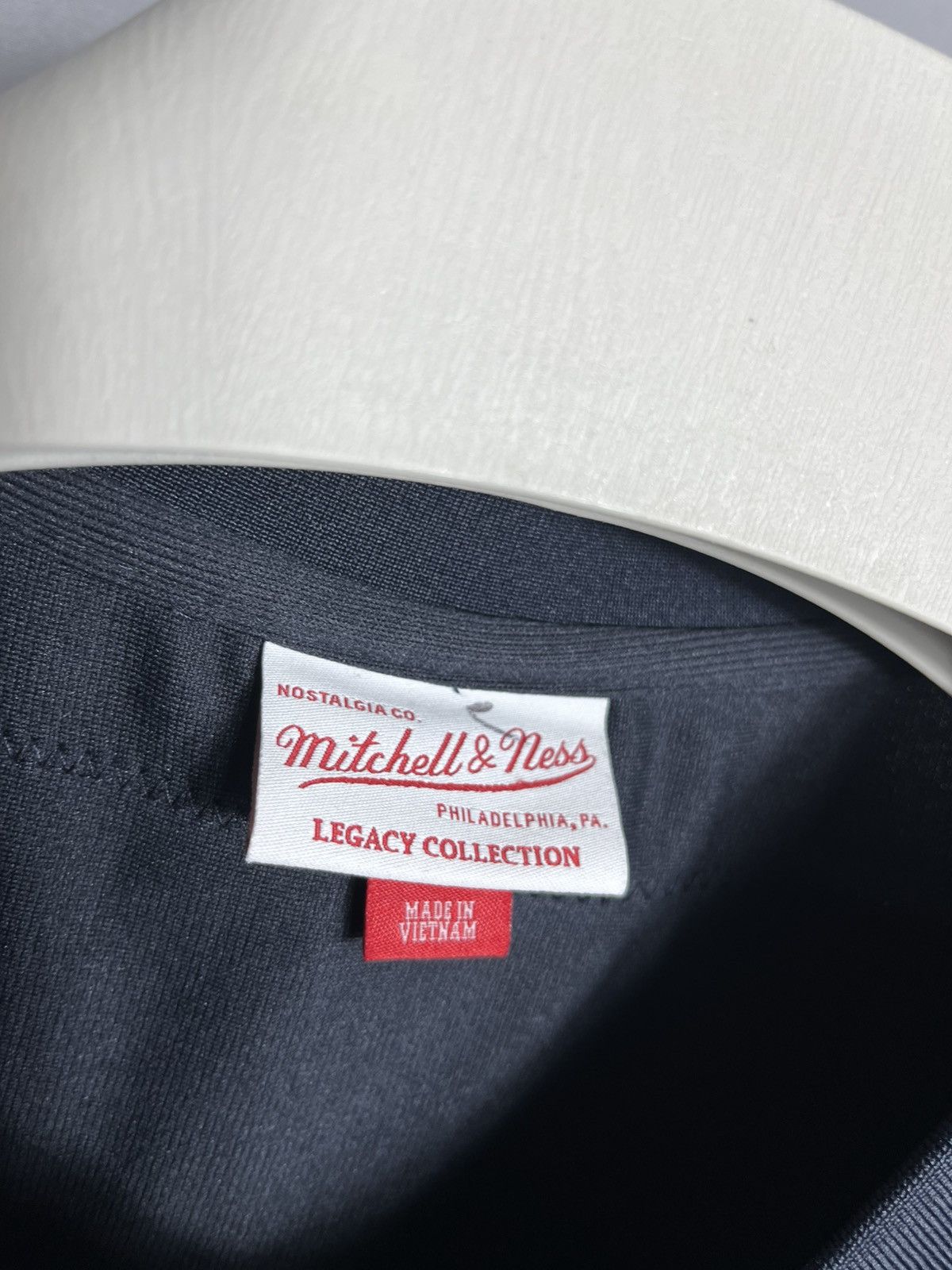 Mitchell & Ness Walter Payton Navy Chicago Bears 1985 Legacy Replica Jersey Size US M / EU 48-50 / 2 - 5 Thumbnail