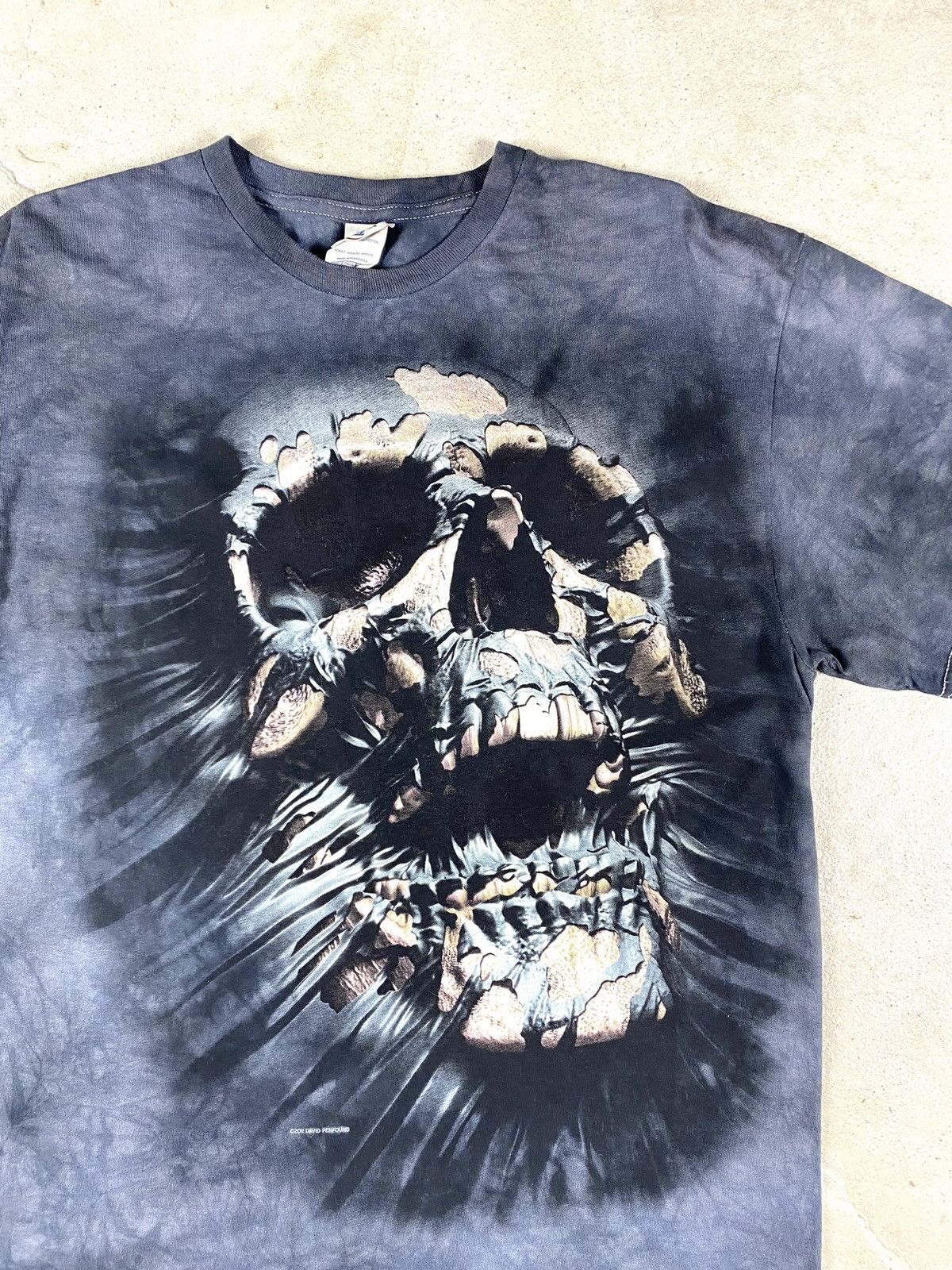 Vintage Y2K Vintage Scull Print T Shirt Liquid Blue Vtg Hype Size US L / EU 52-54 / 3 - 3 Thumbnail