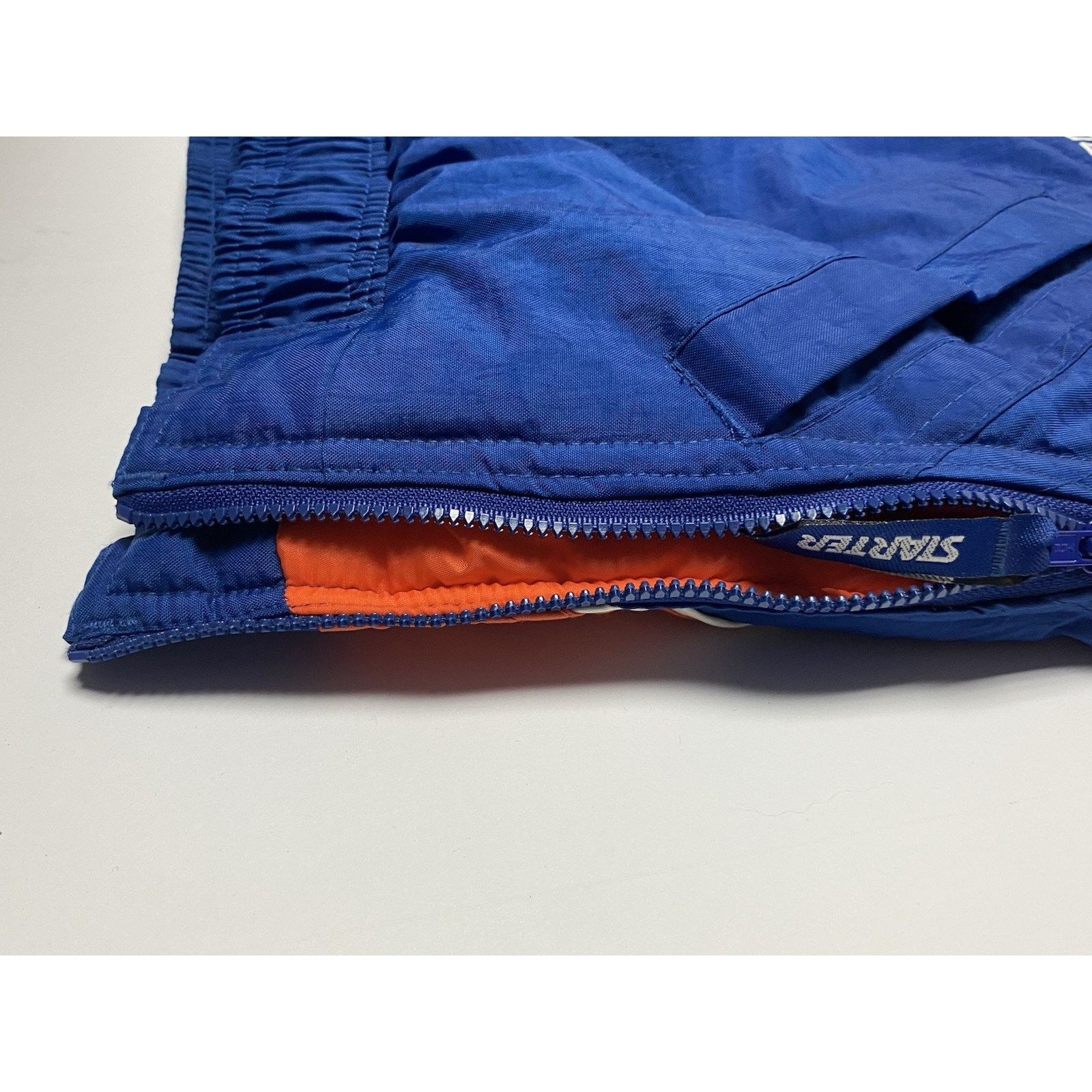 Starter Vtg Starter Florida Gators Mens Large 90s Rare Puffer NWT Size US L / EU 52-54 / 3 - 6 Thumbnail