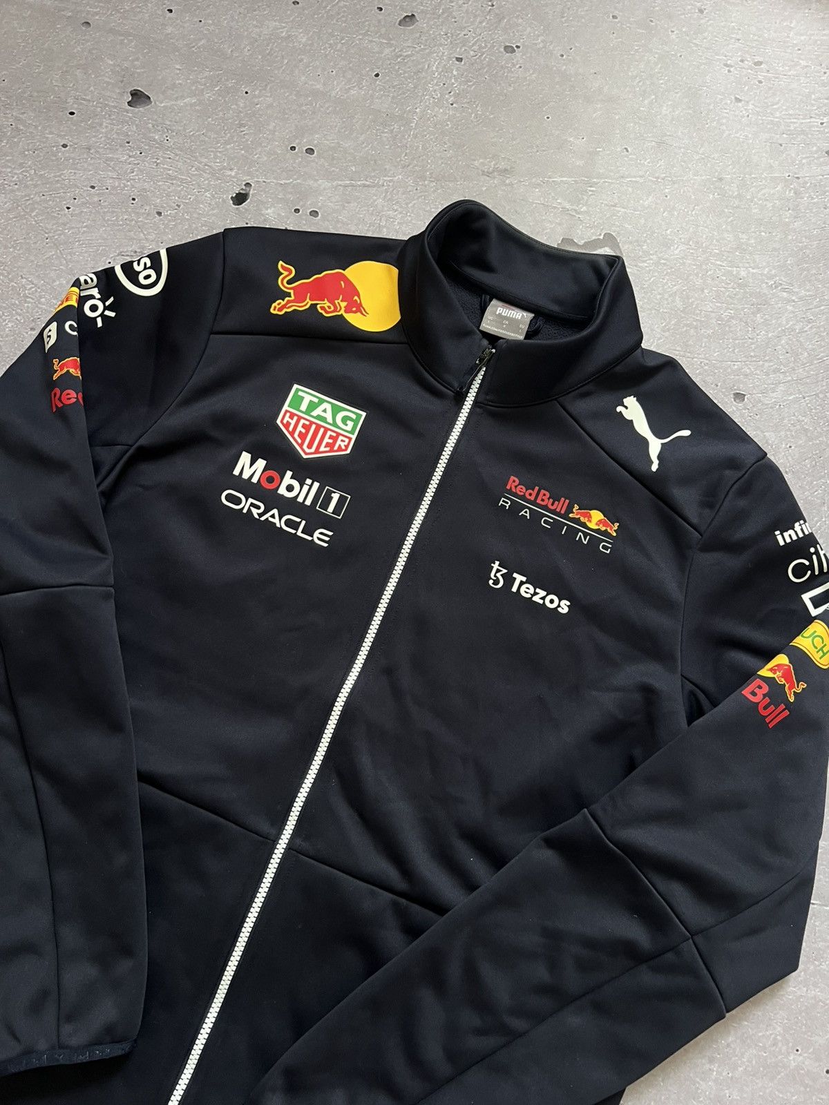 Puma Puma Red Bull Racing Teamline Softshell Formula 1 L Size US L / EU 52-54 / 3 - 2 Thumbnail