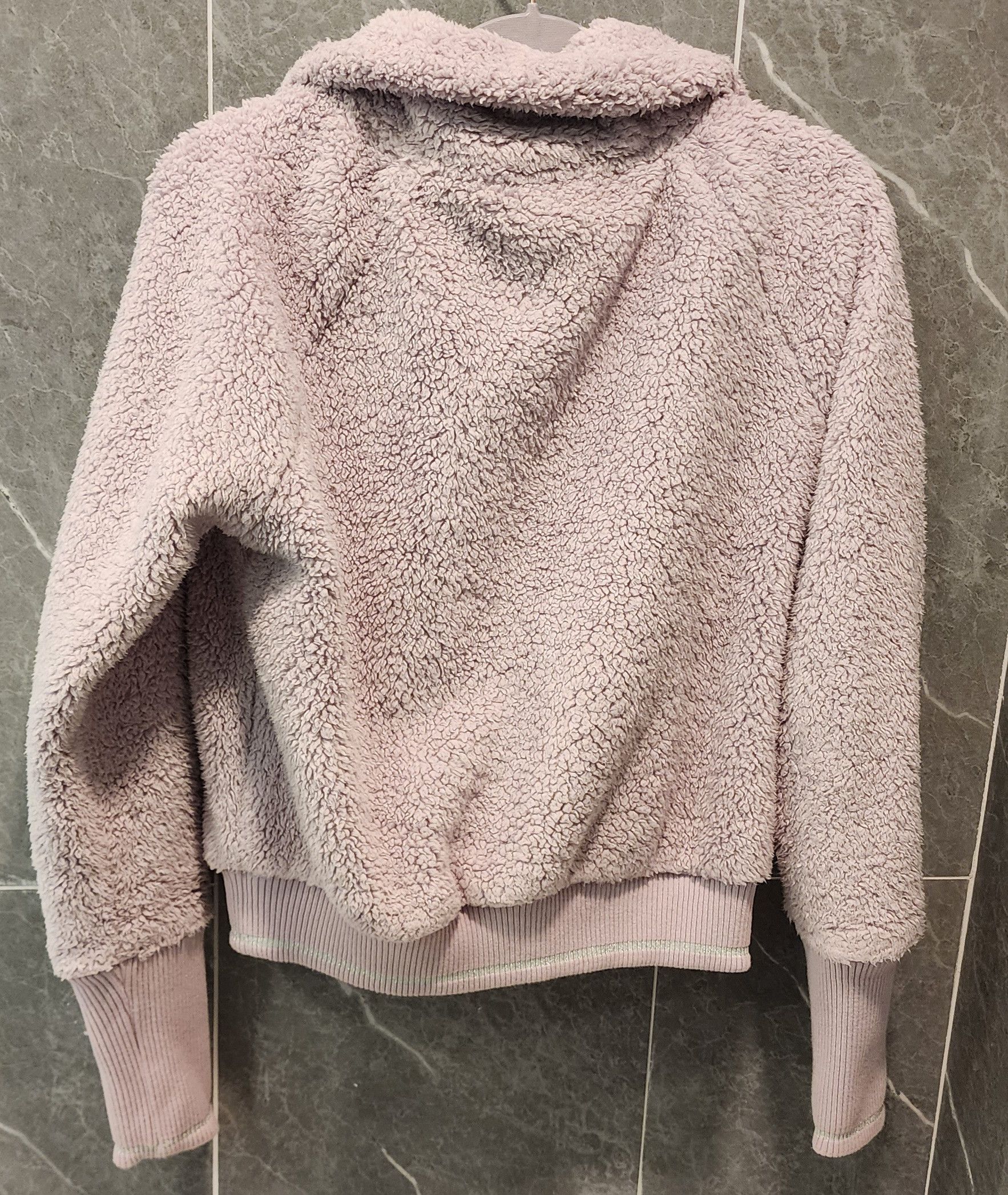 Athleta NWOT Athleta Tugga Sherpa Jacket Cropped Lavender Purple XS Size XS / US 0-2 / IT 36-38 - 2 Thumbnail