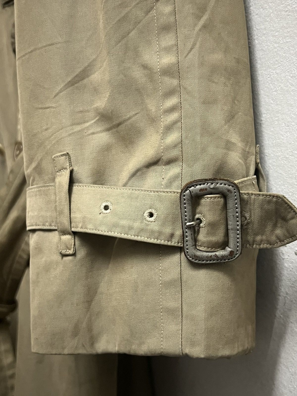 Burberry BURBERRY England Vintage tranch coat double breasted Size US M / EU 48-50 / 2 - 6 Thumbnail