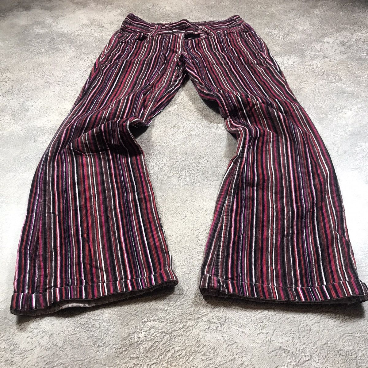 Vintage Vintage Y2K Velvet Flared Pants Low Rise Rave Aesthetic 28 Size 28" / US 6 / IT 42 - 1 Thumbnail