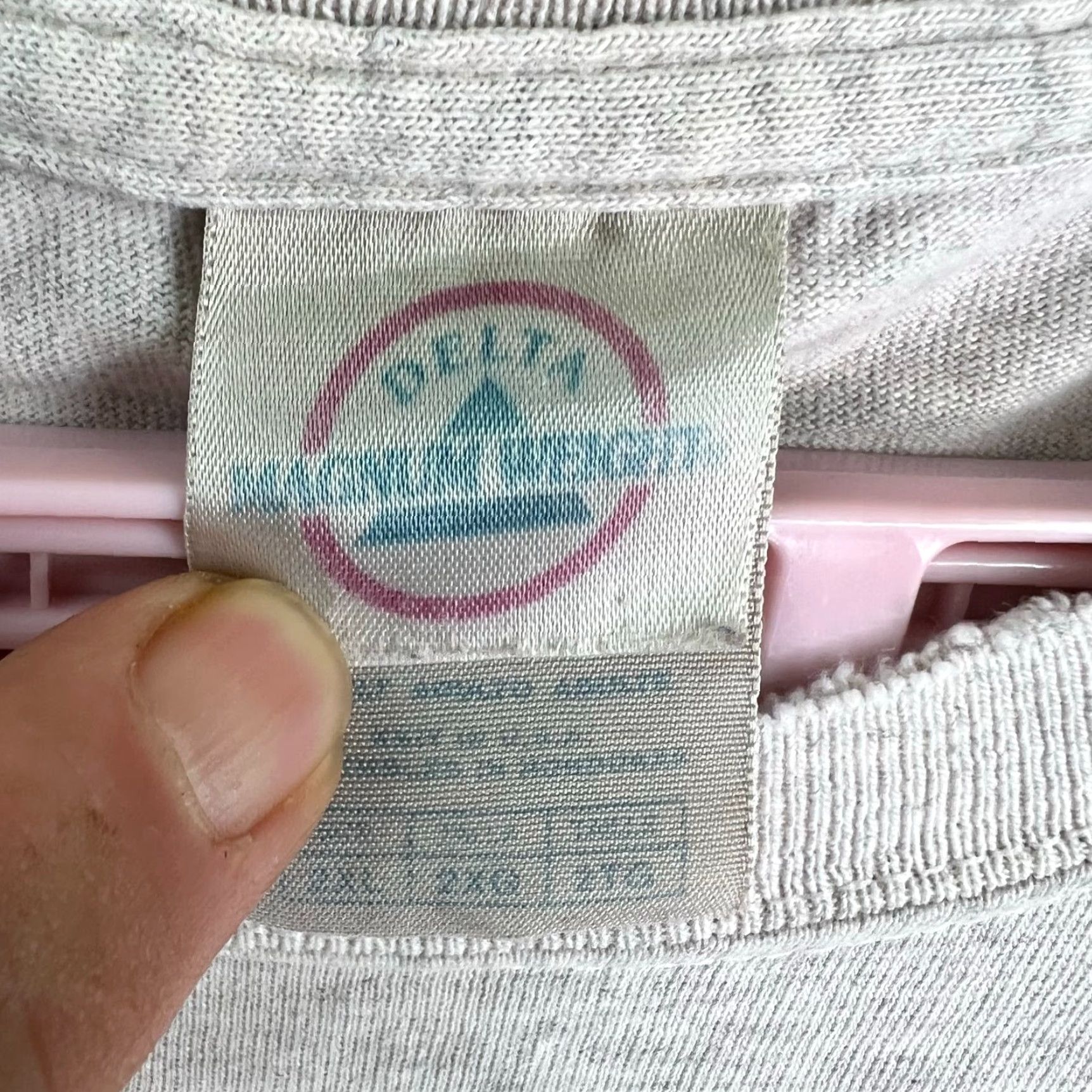 Vintage BREW Thru Drive Thru Liquor Stores T Shirt Mens Size 2XL Gray Pocket Distressed Size US XXL / EU 58 / 5 - 6 Thumbnail