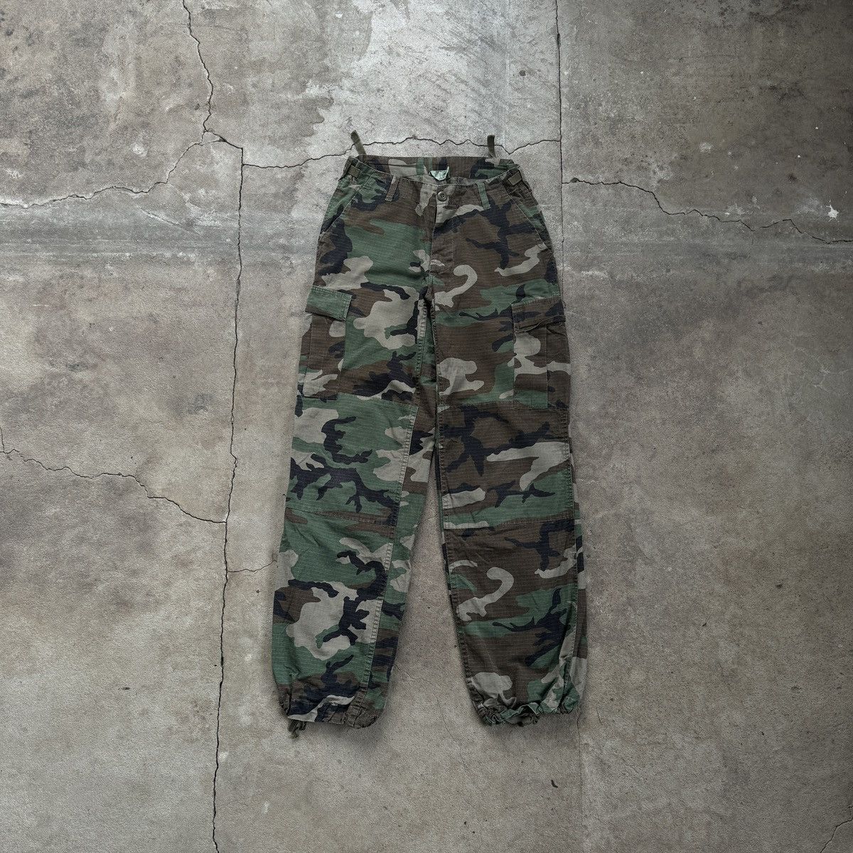 Other Vintage Mil-Tec Camo Cargo Pants Kanye West Style Size US 28 / EU 44 - 1 Thumbnail