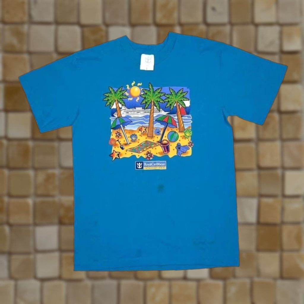 Vintage VINTAGE Royal Caribbean International Souvenir T-Shirt Short Sleeve XL Blue Logo Graphic Print Mens Shape: Regular, Single Stitch, 100% Cotton Size US L / EU 52-54 / 3 - 1 Thumbnail