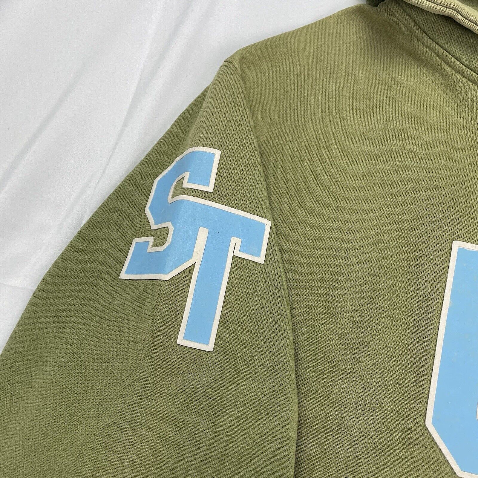 Stussy Vintage Stussy Hoodie Spell Out Mens Size Large L Size US L / EU 52-54 / 3 - 3 Thumbnail