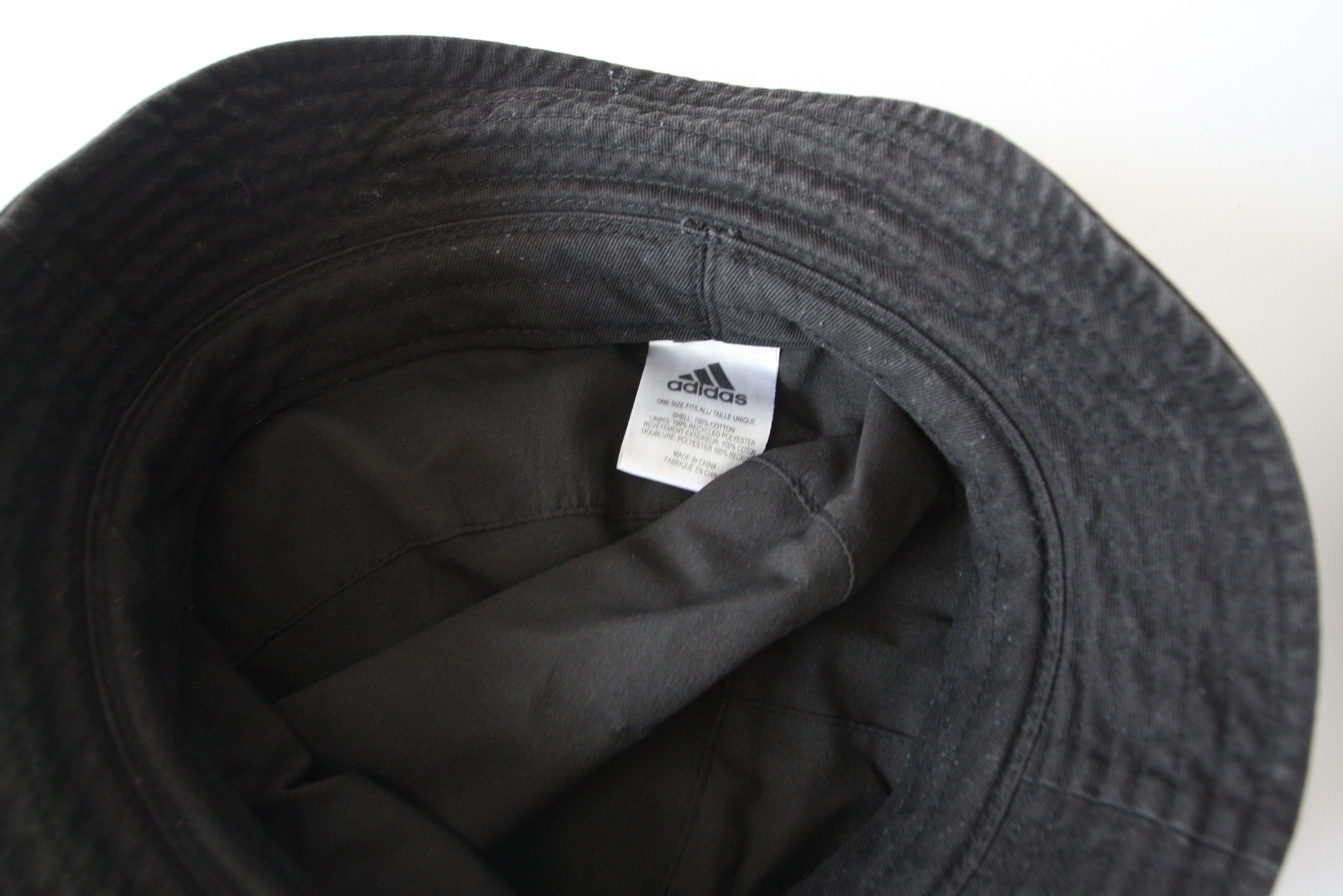 Adidas Adidas Bucket Hat Size S Black w/ Fading and Strain Size ONE SIZE - 3 Thumbnail