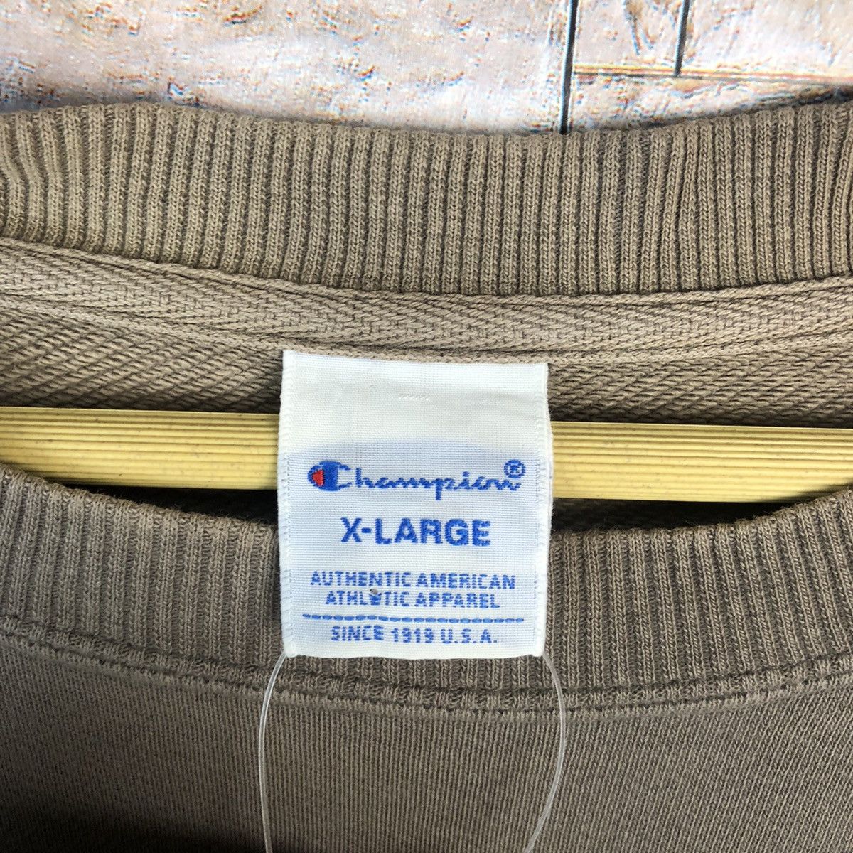 Champion × Vintage Champion vintage faded Brown Sweatshirt #A497 Size US XL / EU 56 / 4 - 11 Thumbnail